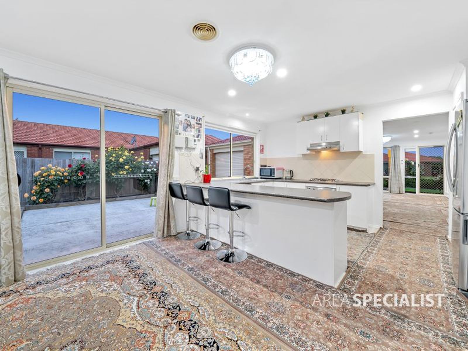17 Pirita Place, Cranbourne West, VIC 3977, Cranbourne West - Thumbnail 7