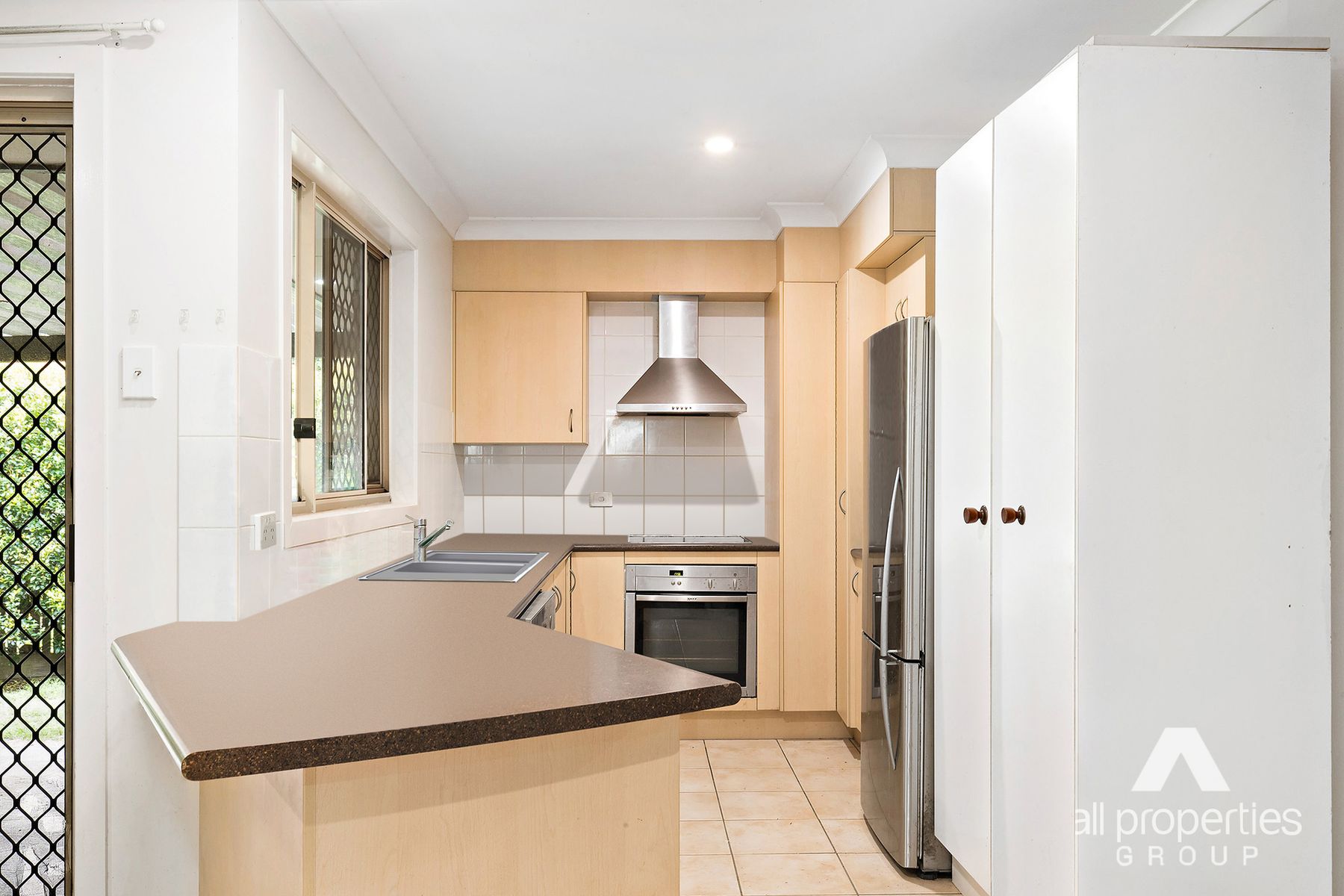36 Lake Manchester Street, Logan Reserve QLD 4133, Logan Reserve - Thumbnail 2