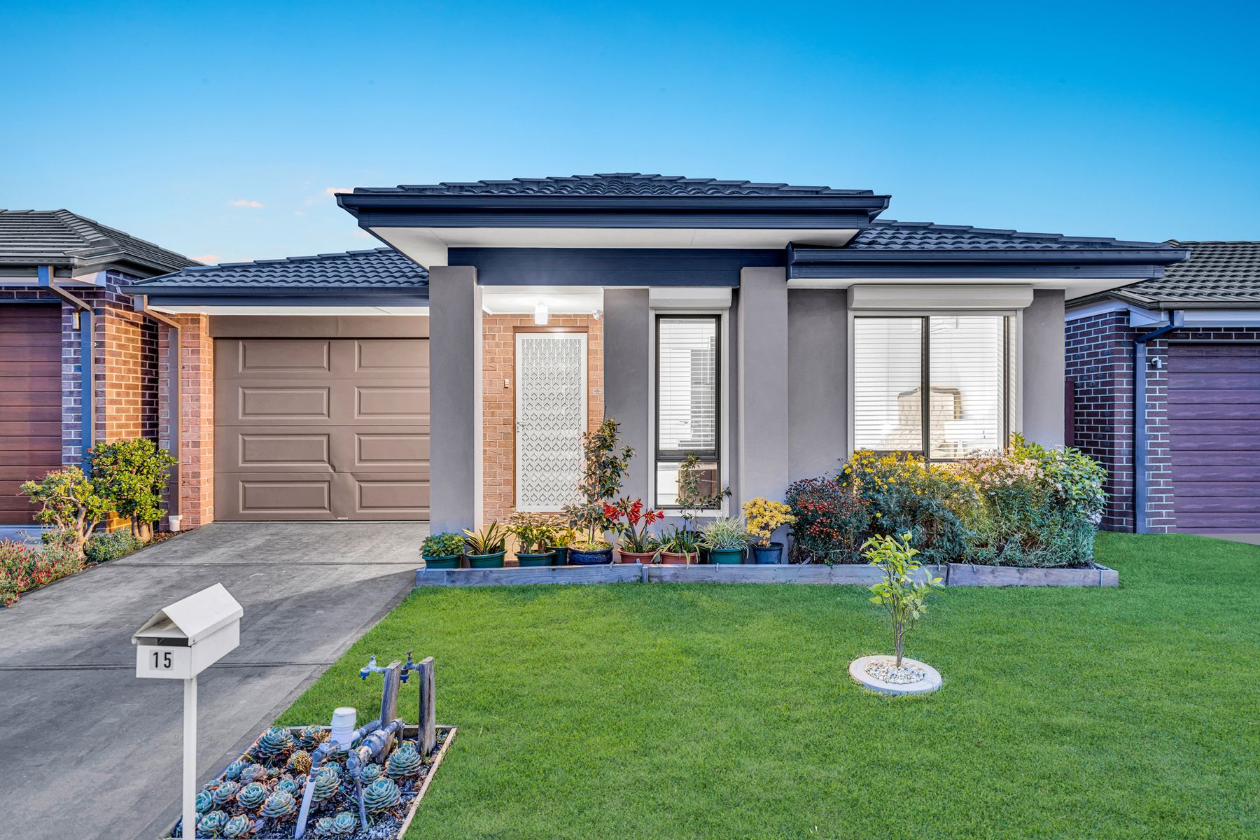 15 Cherrington Avenue, Officer, VIC 3809, Officer - Thumbnail 2