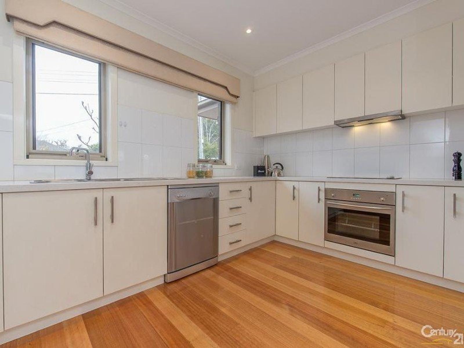 3 Travers Crescent, Burwood East, VIC 3151, Burwood East - Thumbnail 5