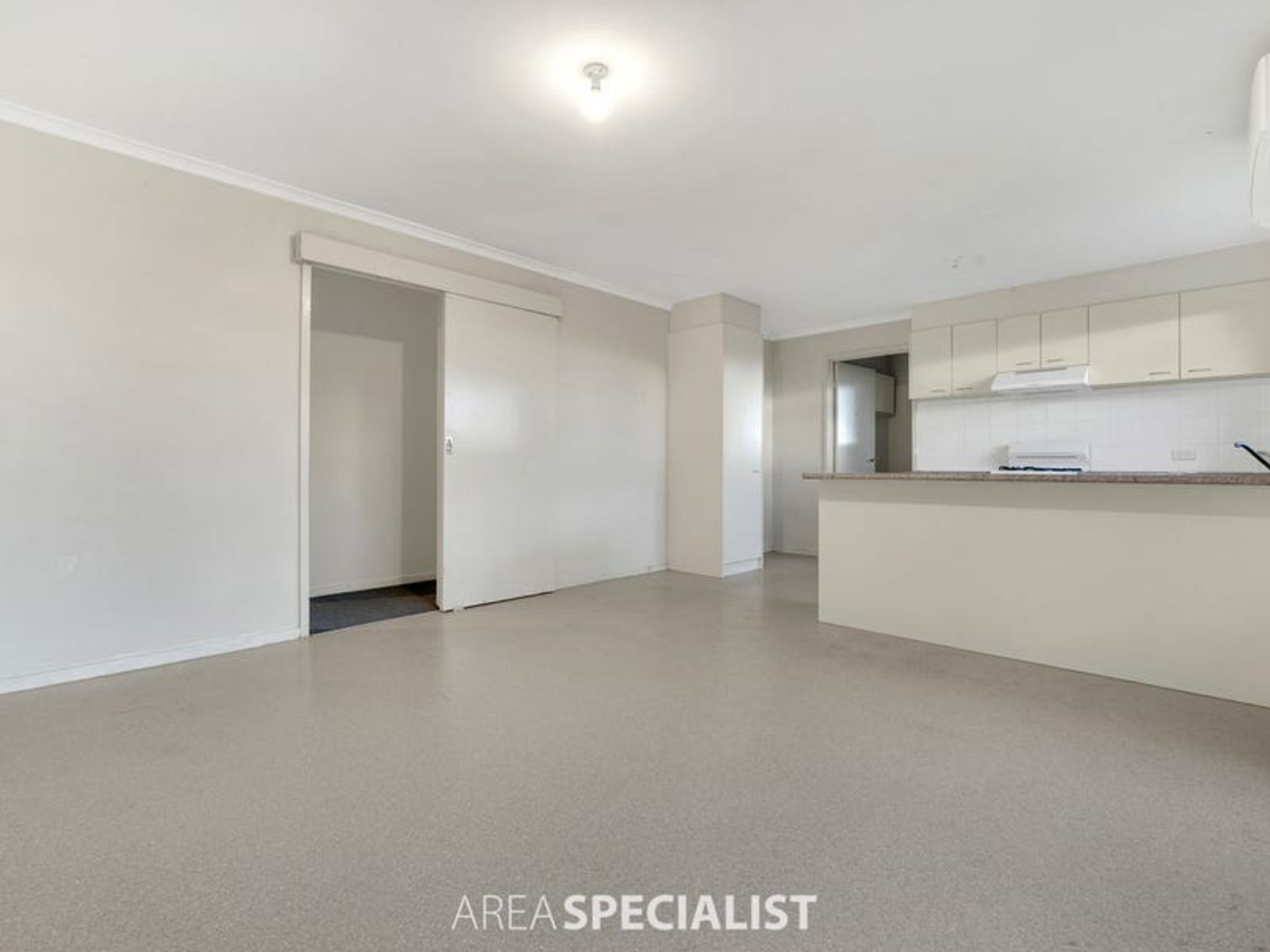 13 Channelle Close, Hampton Park, VIC 3976, Hampton Park - Thumbnail 4