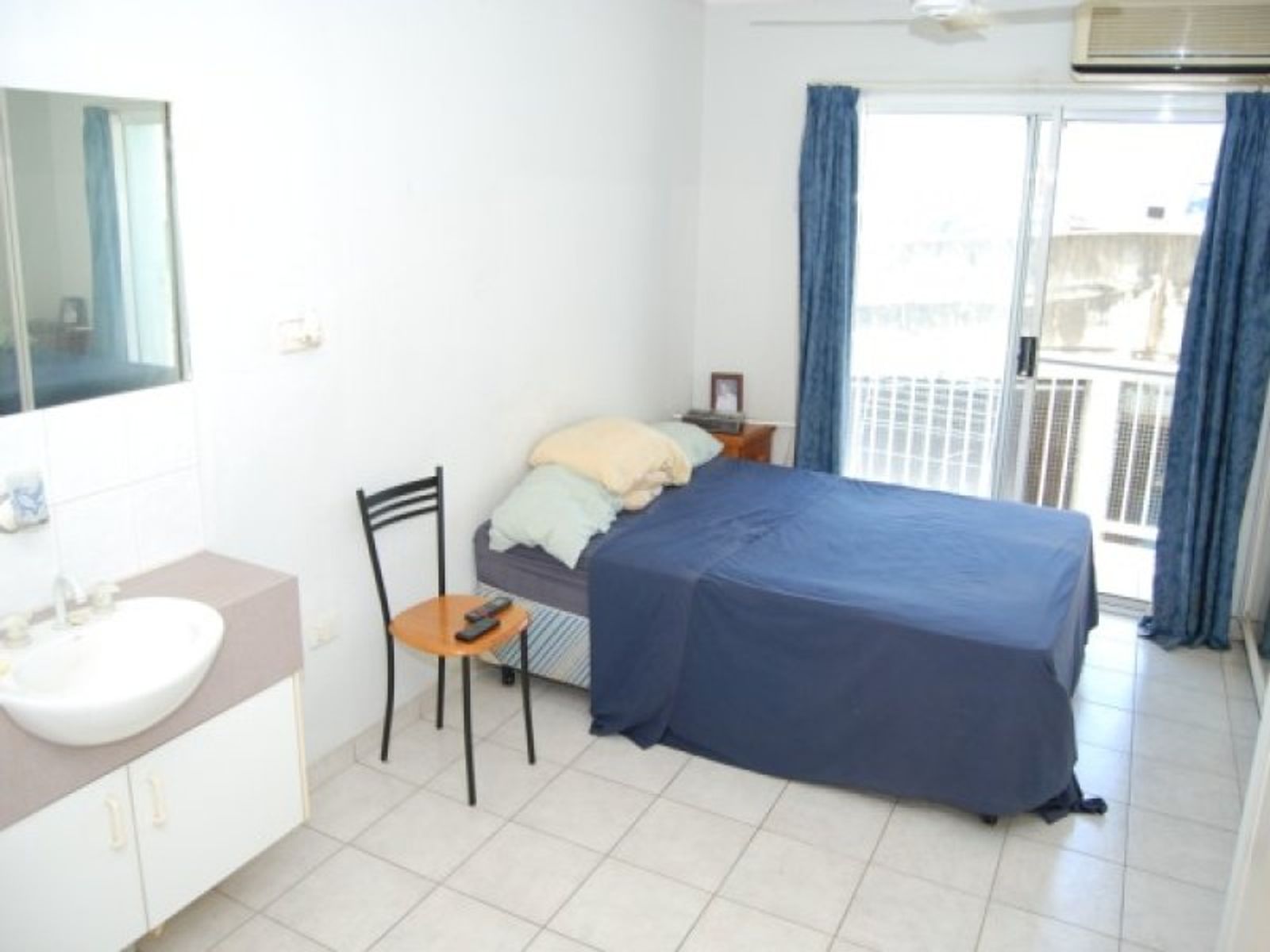 63/21 Cavenagh Street, Darwin City NT 0800, Darwin City - Thumbnail 3