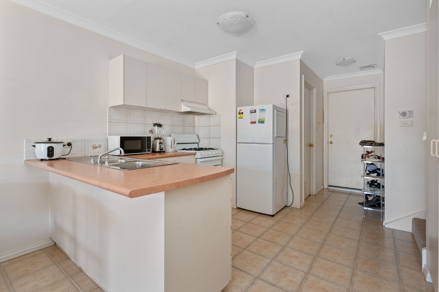 5/12-14 Hanbury Street, Kalgoorlie WA 6430, Kalgoorlie - Thumbnail 5