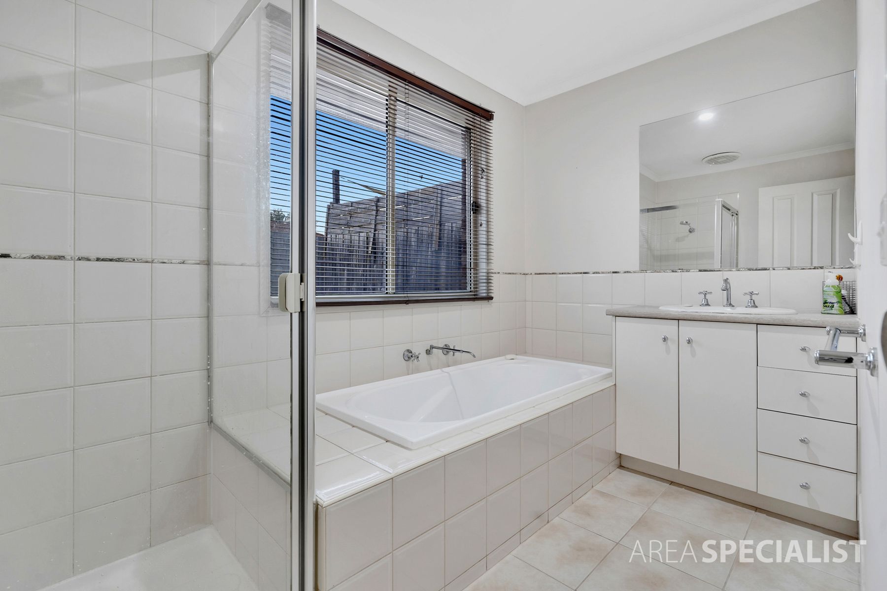 9 Menindee Terrace, Narre Warren South, VIC 3805, Narre Warren South - Thumbnail 7