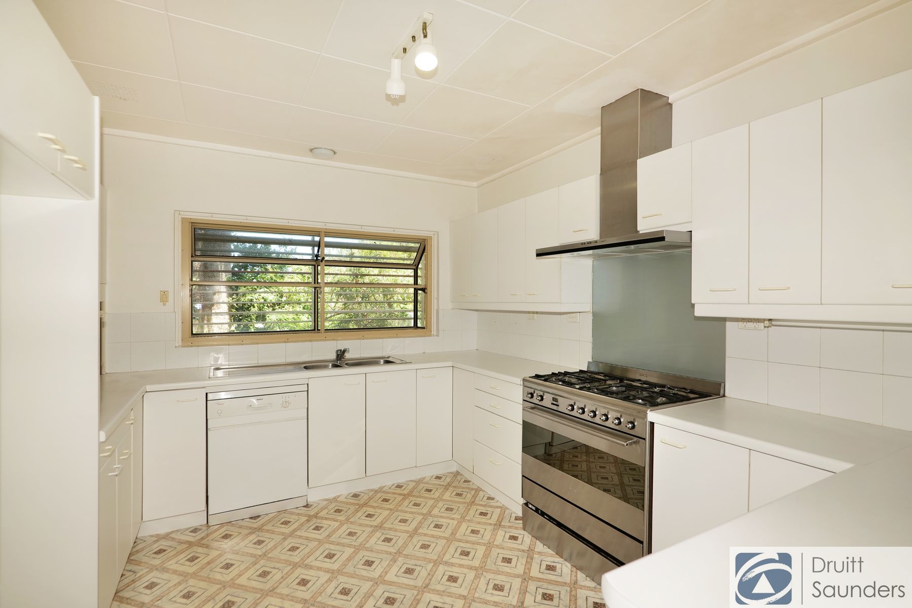 222 St Brigids Terrace, Doubleview WA 6018, Doubleview - Thumbnail 5