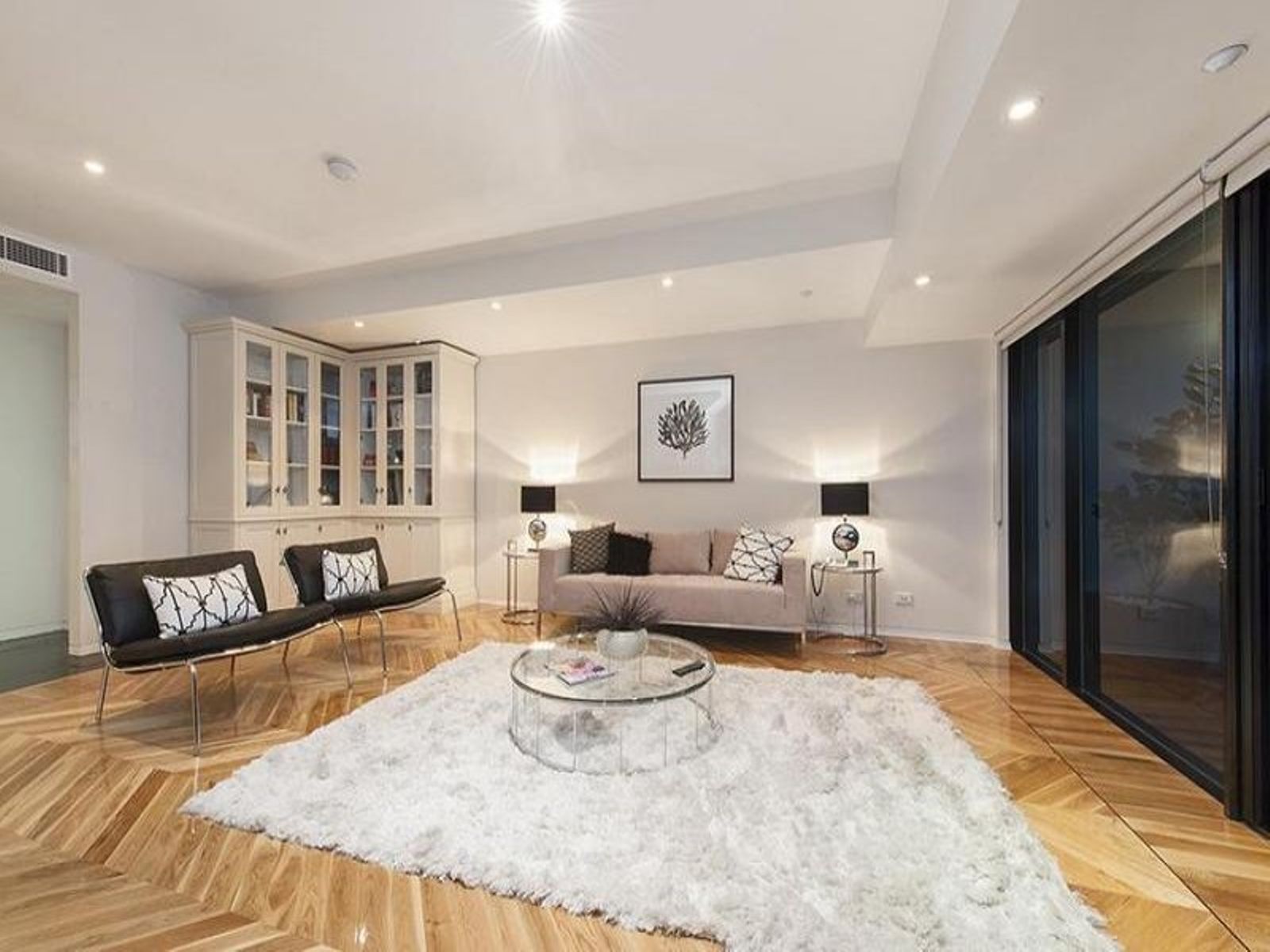 6P/228 The Avenue, Parkville - Thumbnail 6