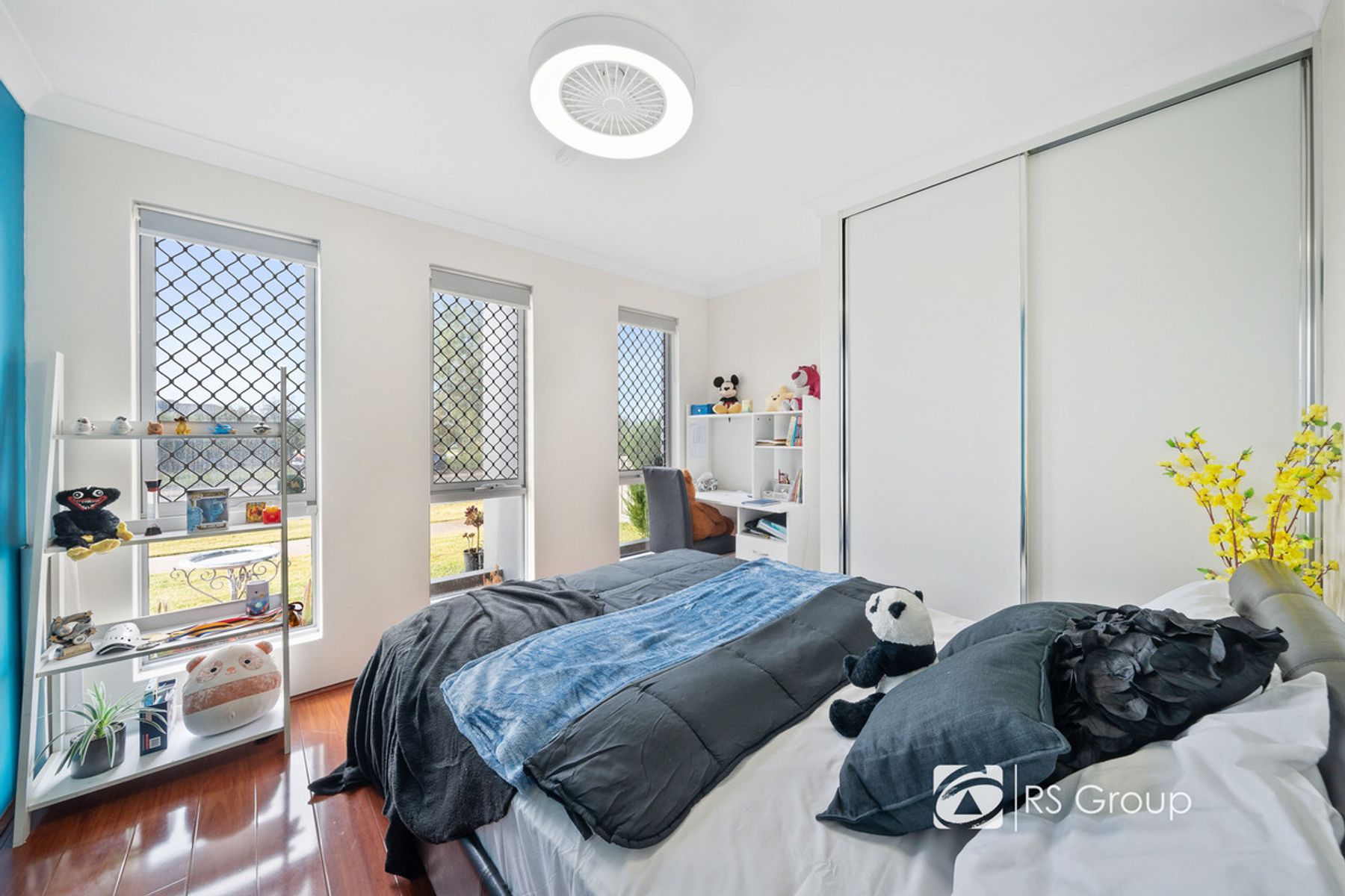 7 Durant Way, Piara Waters WA 6112, Piara Waters - Thumbnail 2