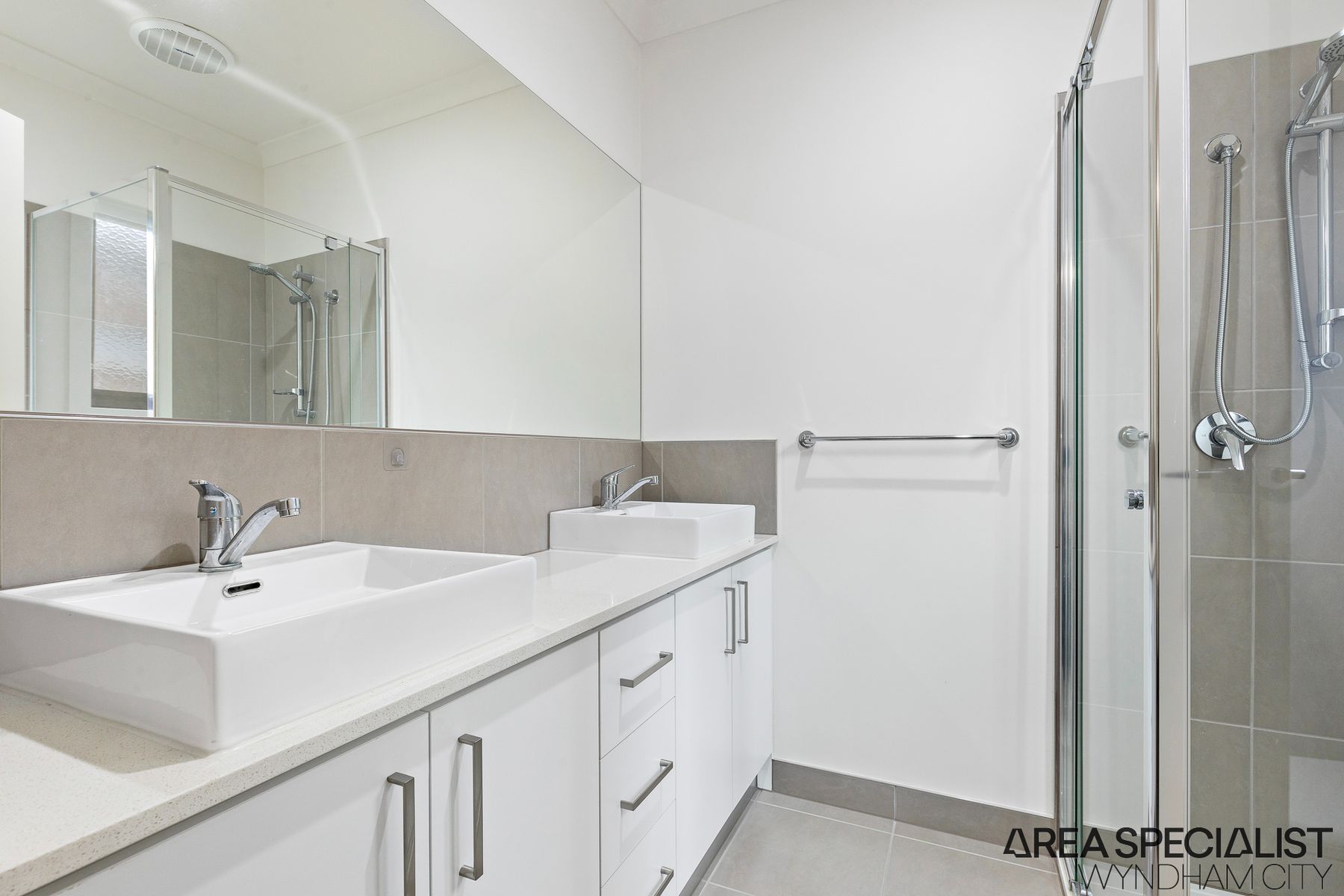 18 Firefly Road, Point Cook, VIC 3030, Point Cook - Thumbnail 4