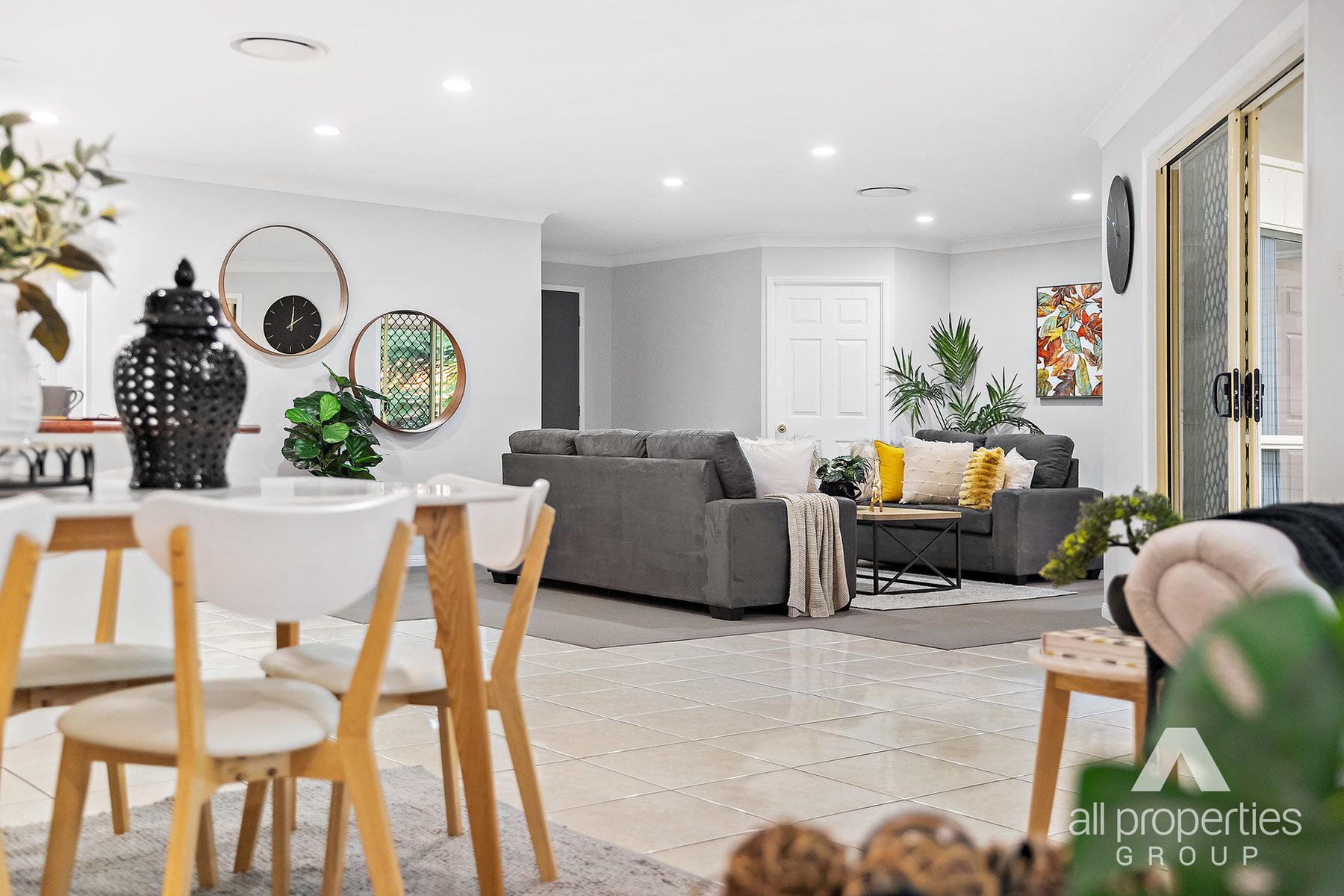 8 Rosefinch Street, Upper Coomera QLD 4209, Upper Coomera - Thumbnail 7