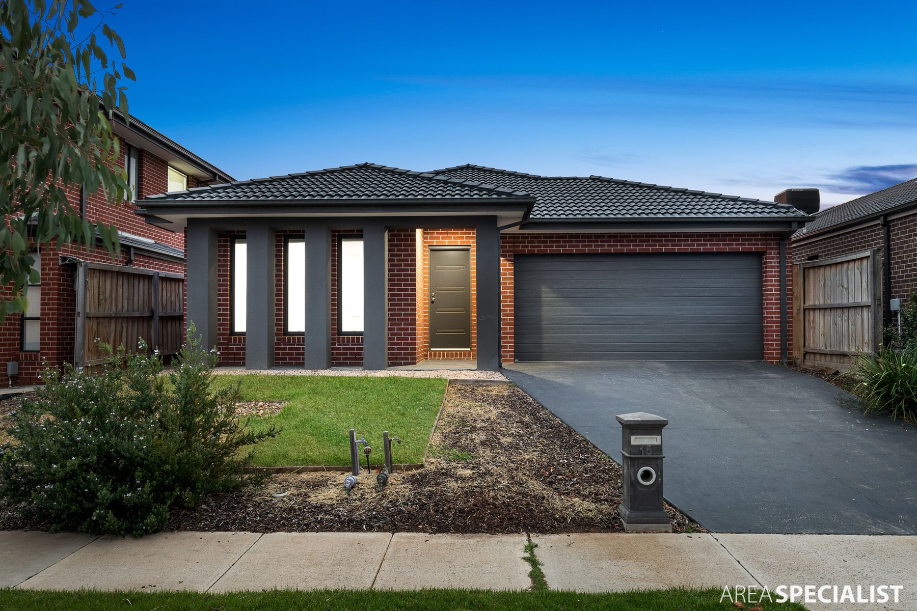 15 Amersfort Street, Point Cook, VIC 3030, Point Cook - Thumbnail 3