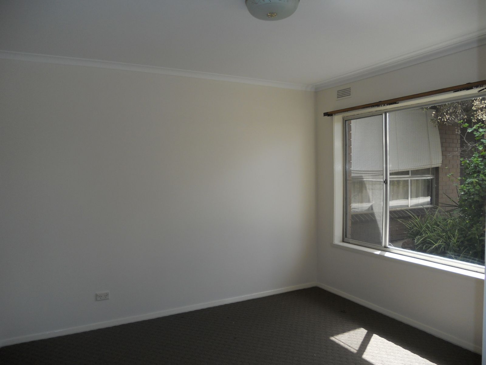 3/3 Park Street, Strathdale VIC 3550, Strathdale - Thumbnail 2
