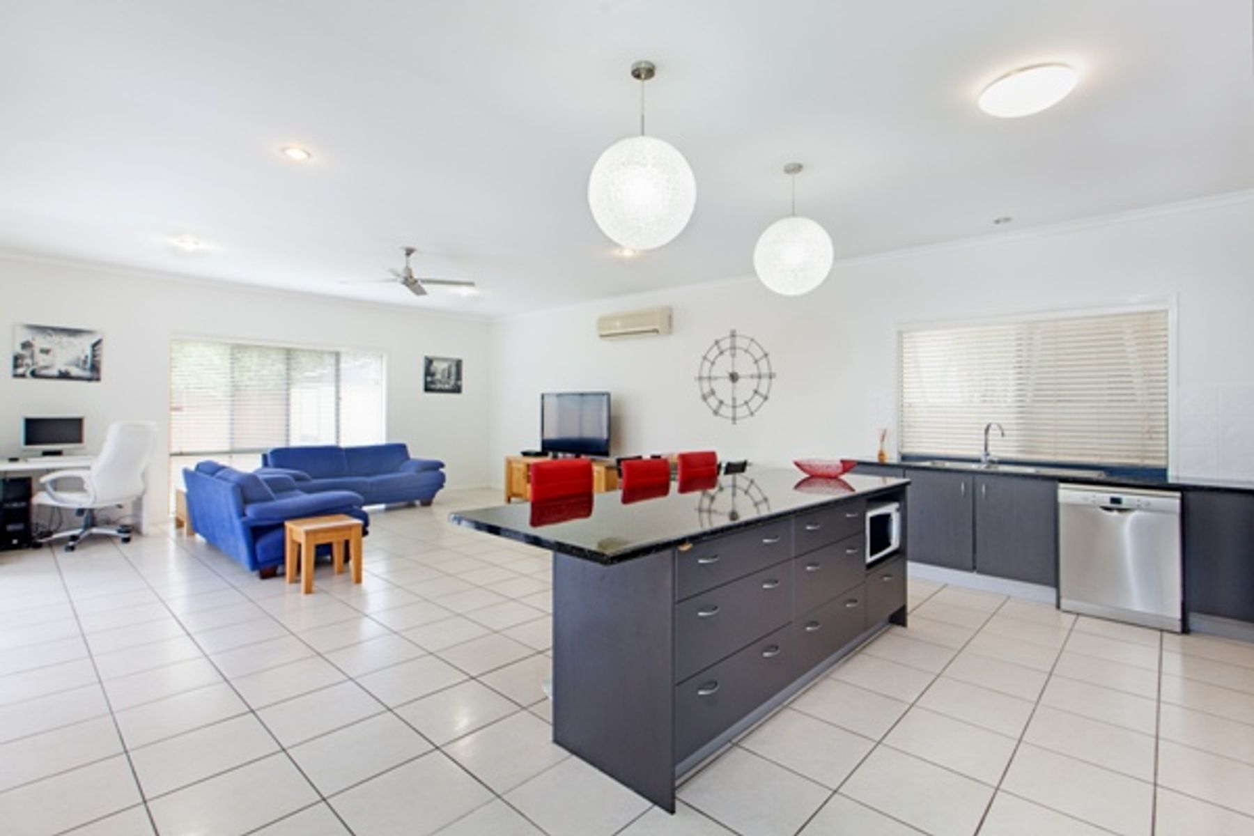 12 Irving Place, Sippy Downs QLD 4556, Sippy Downs - Thumbnail 3