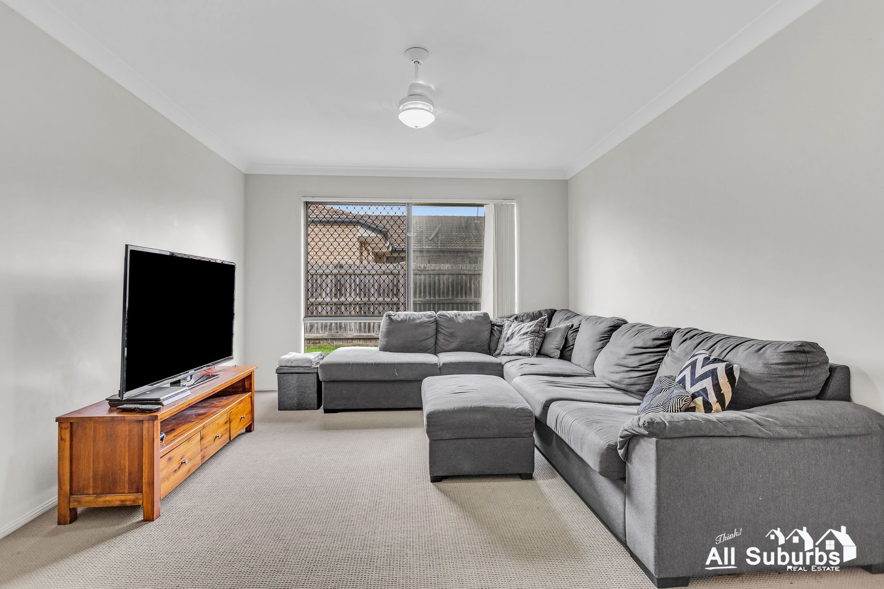 10 Griffen Place, Crestmead QLD 4132, Crestmead - Thumbnail 2