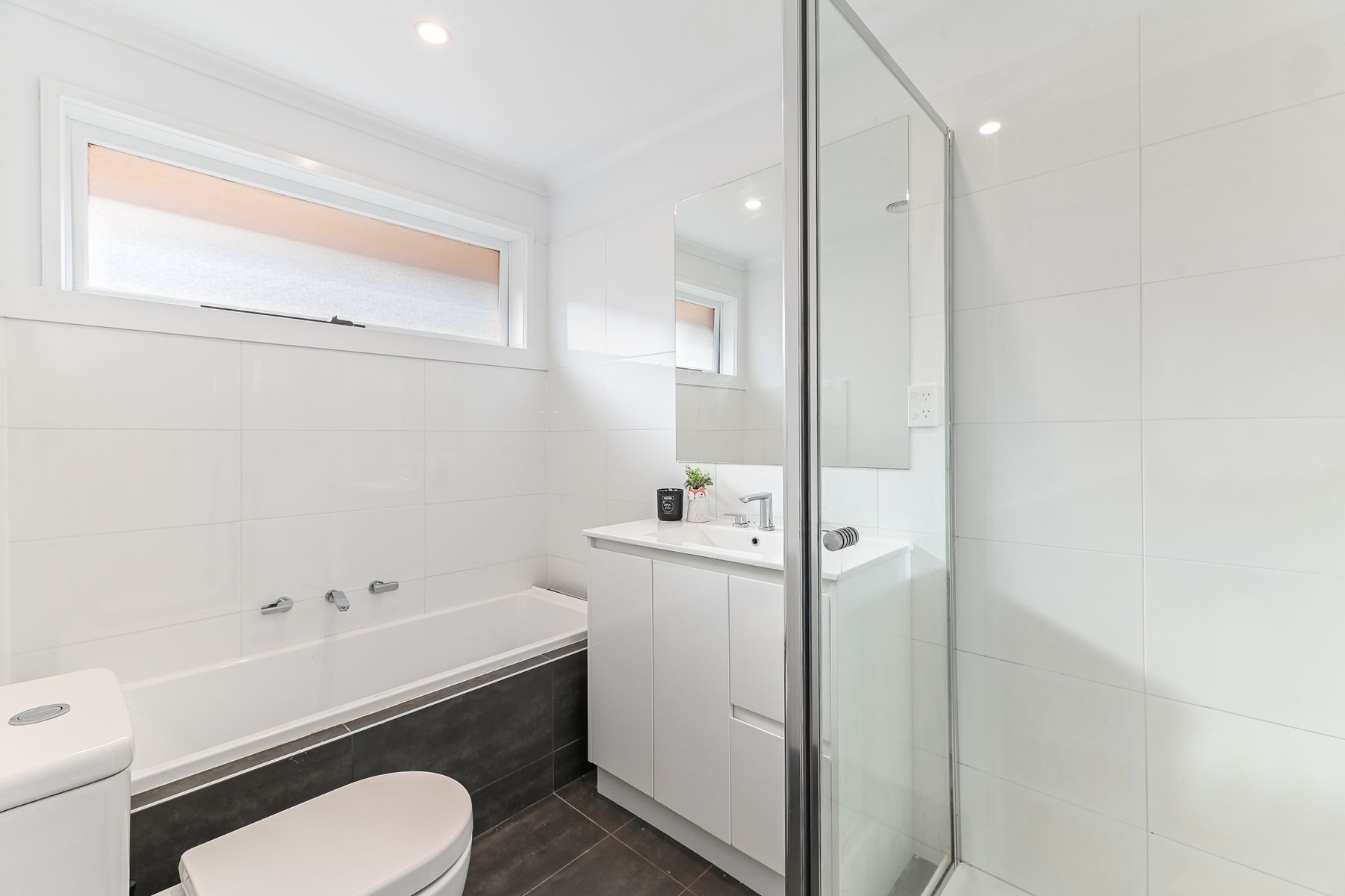 4 Terrigal Drive, Noble Park North, VIC 3174, Noble Park North - Thumbnail 7