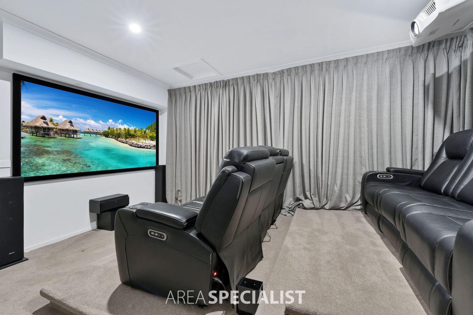 15 Carpathian Drive, Clyde North, VIC 3978, Clyde North - Thumbnail 8