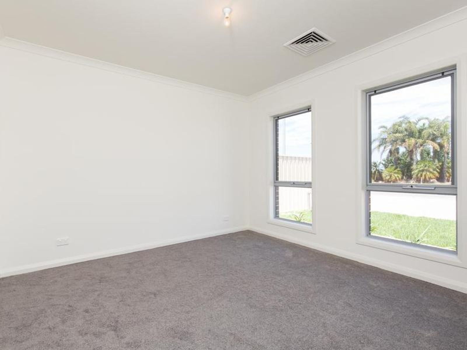 176 Sixteenth Street, Mildura - Thumbnail 3