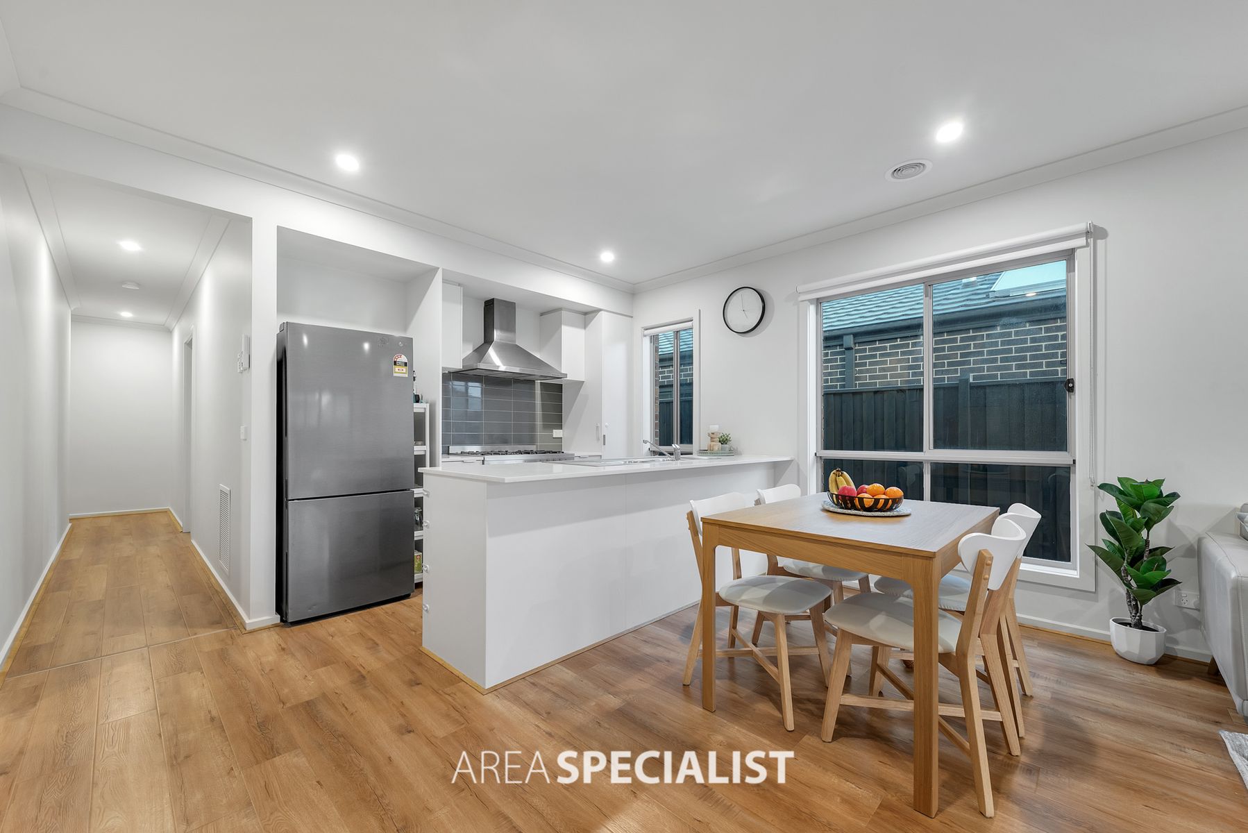 34 Diplomat Crescent, Cranbourne South, VIC 3977, Cranbourne South - Thumbnail 6