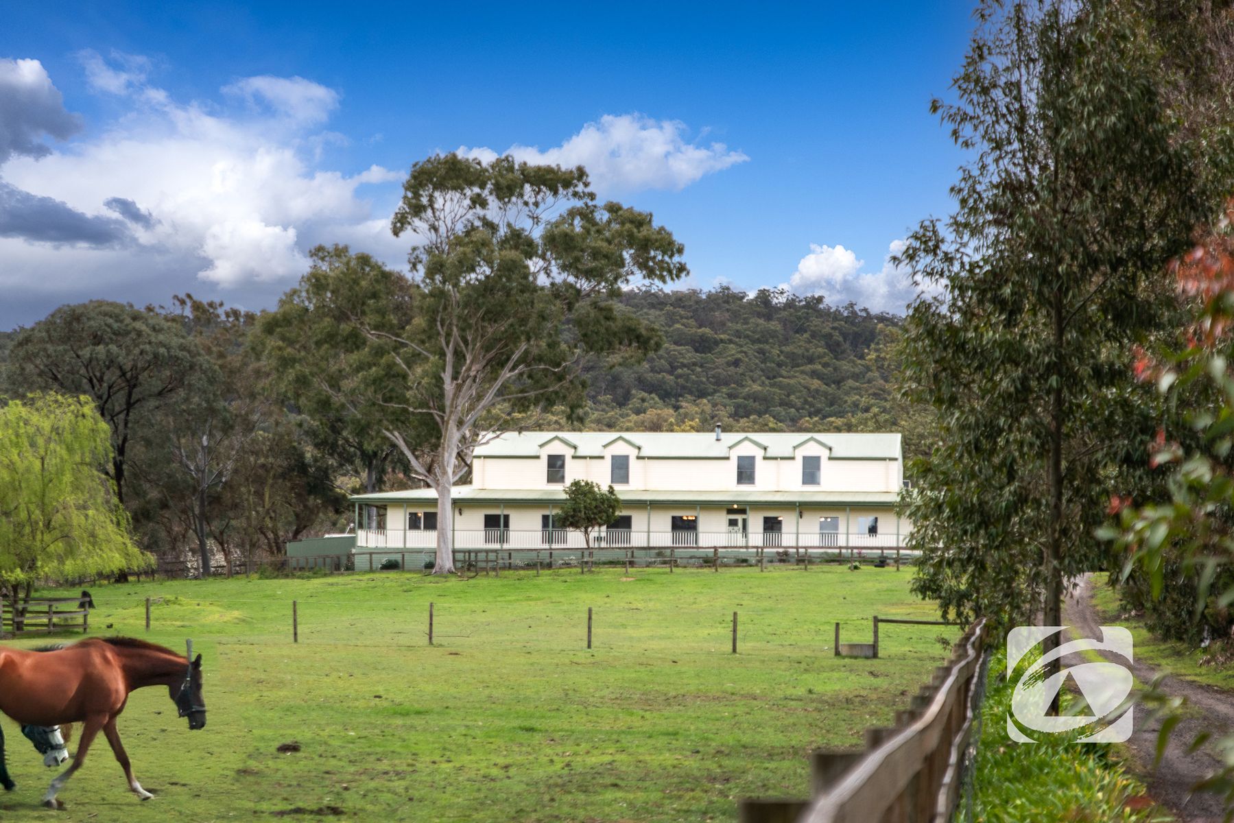 240 Brown Road, Pakenham VIC 3810, Pakenham - Thumbnail 2