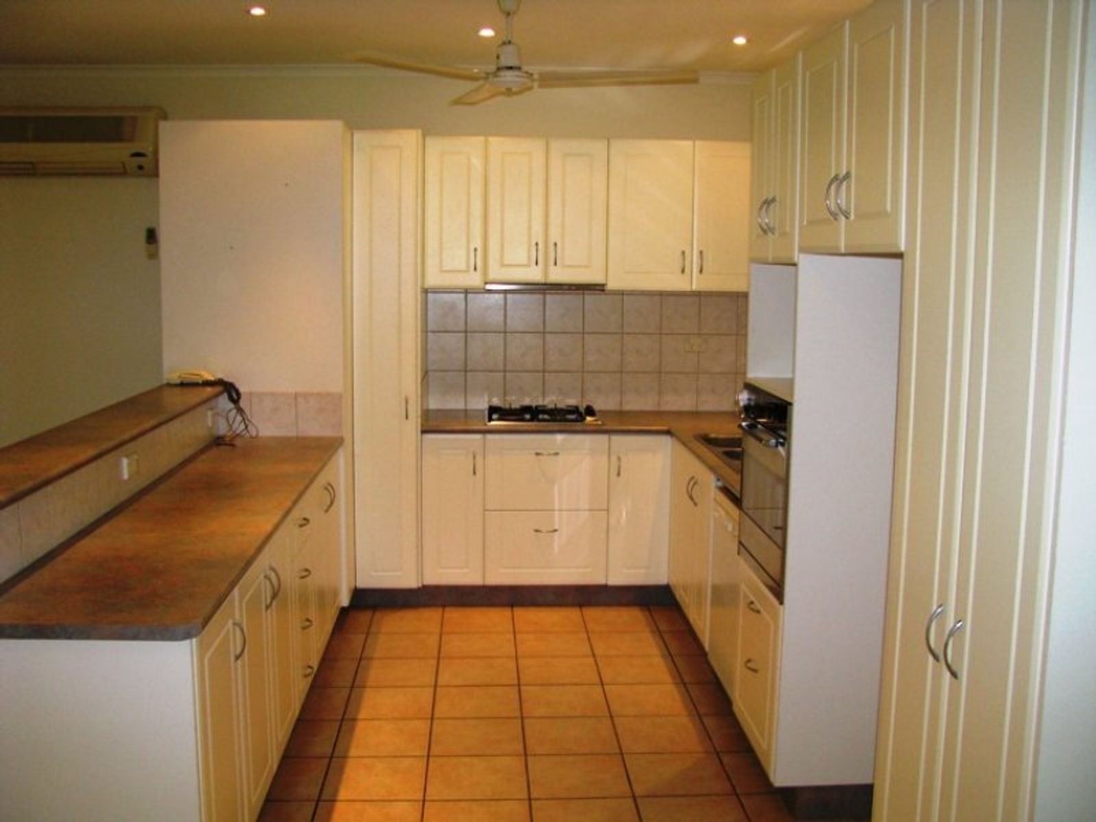 18 Cahill Crescent, Nakara NT 0810, Nakara - Thumbnail 7