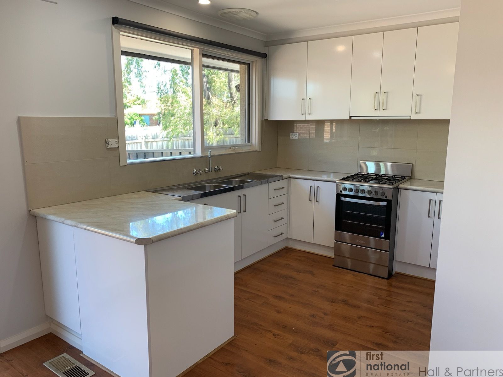 1/1 Summerlea Road, Narre Warren VIC 3805, Narre Warren - Thumbnail 2