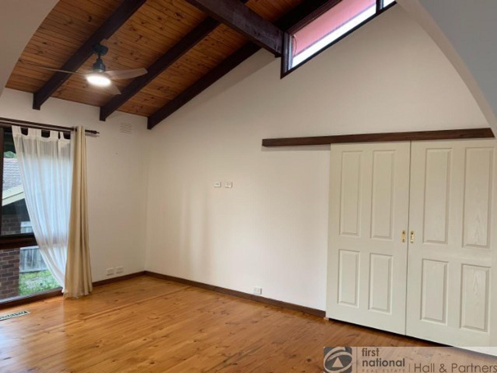 6 Nyora Close, Endeavour Hills VIC 3802, Endeavour Hills - Thumbnail 6