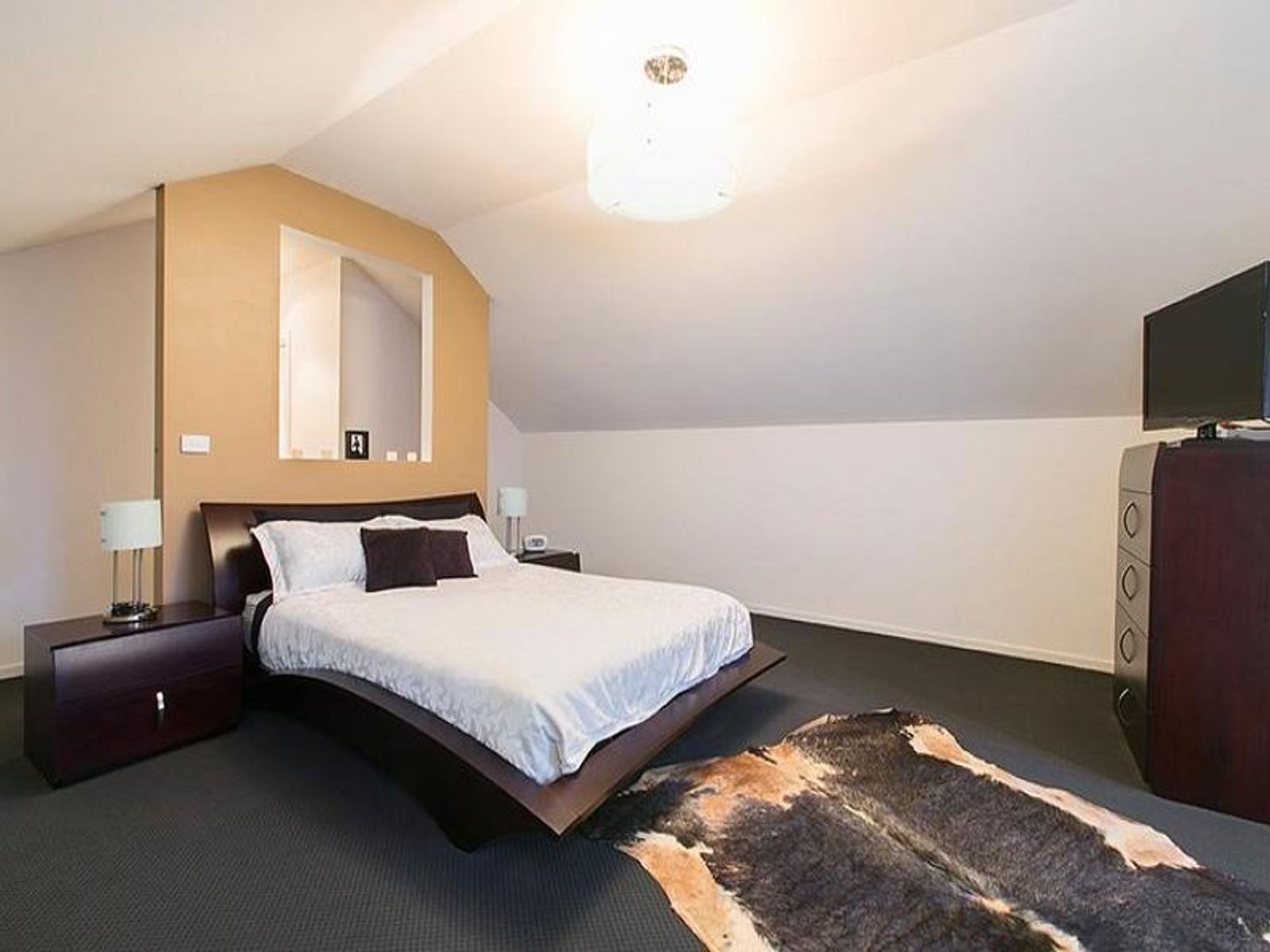 32 Newton Street, Kensington - Thumbnail 7