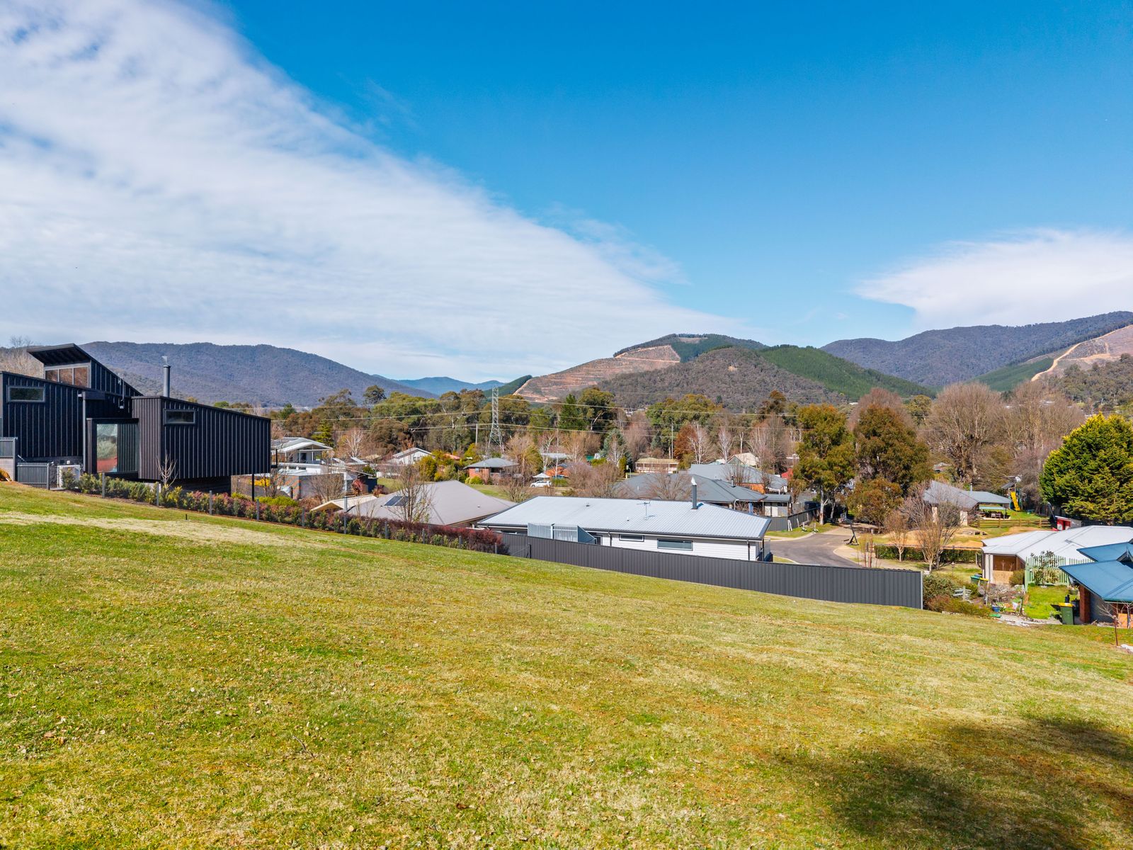 13 Blue Hills Rise, Bright VIC 3741, Bright - Image 1