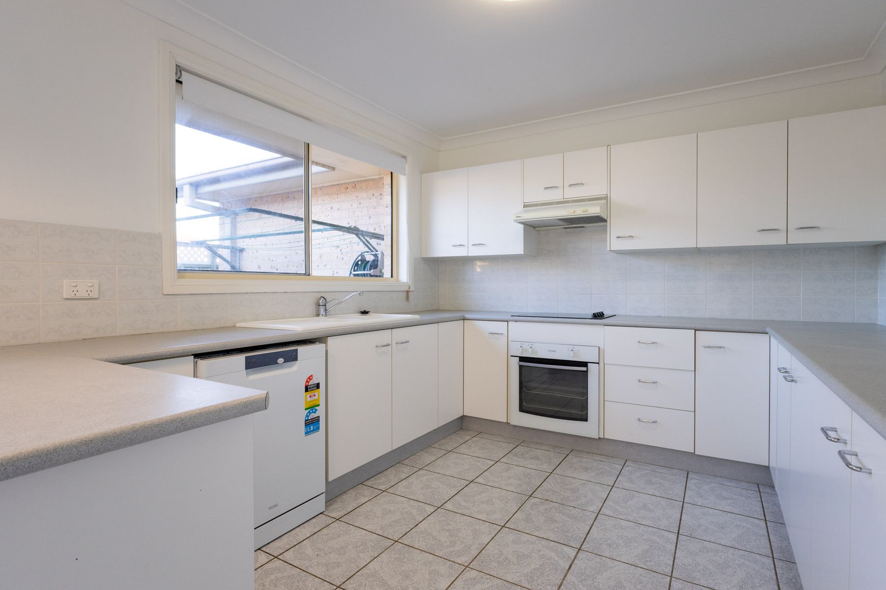 2/52 Shoreline Drive, Fingal Bay NSW 2315, Fingal Bay - Thumbnail 5
