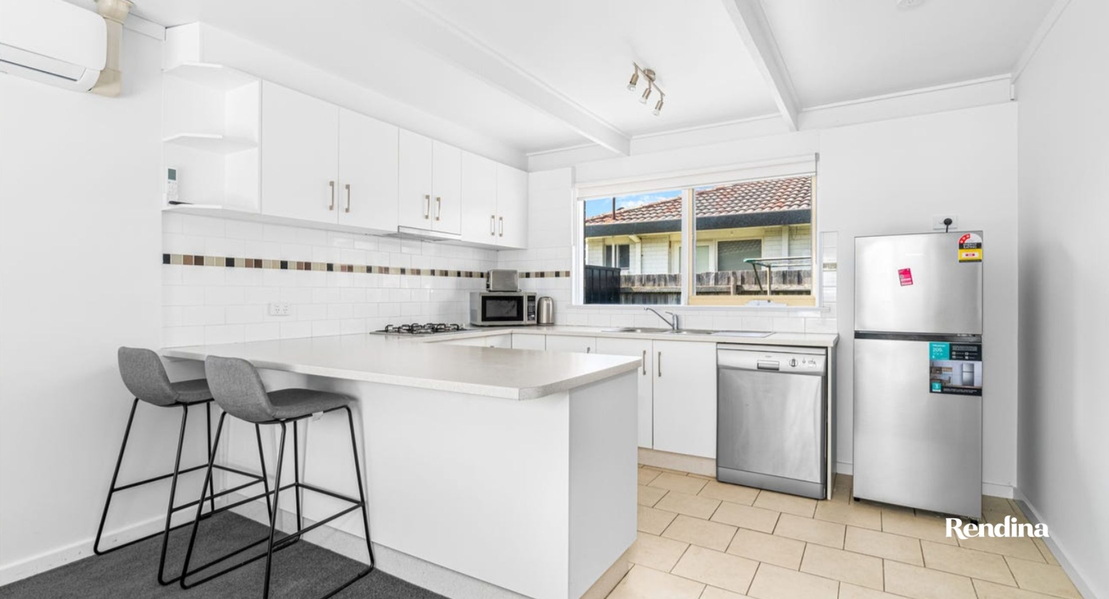 1/62 Davidson Street, Traralgon - Thumbnail 2