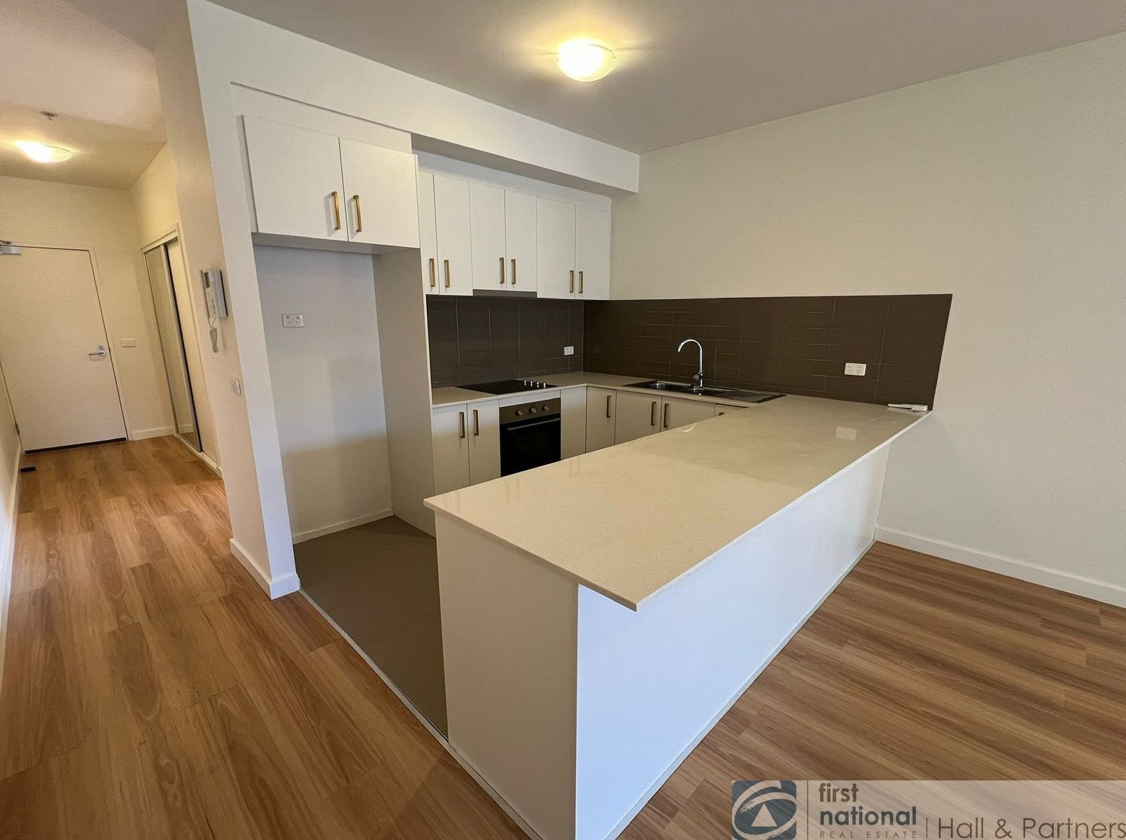 8/3 Close Avenue, Dandenong VIC 3175, Dandenong - Image 1