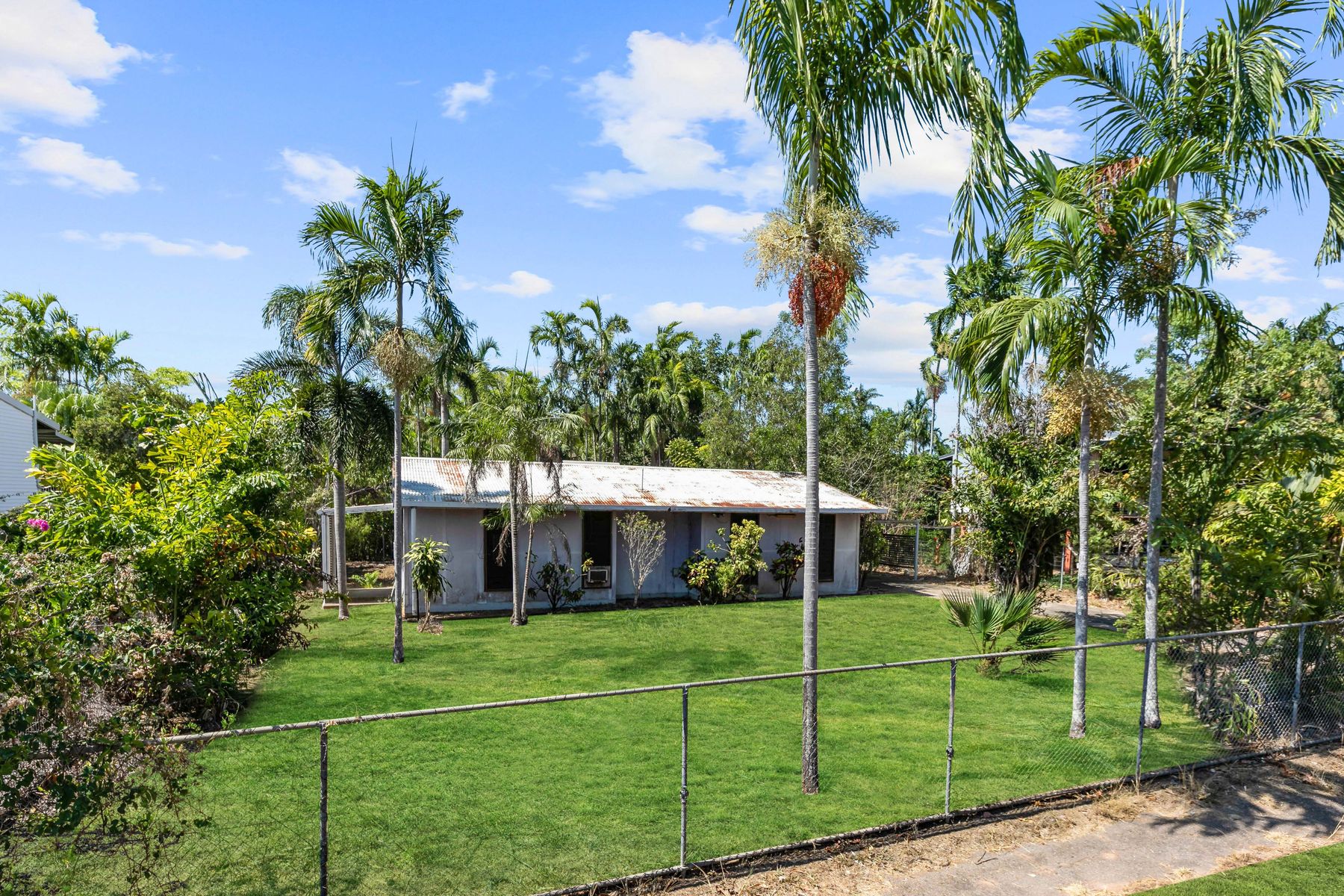 50 Dorisvale Crescent, Tiwi NT 0810, Tiwi - Thumbnail 2