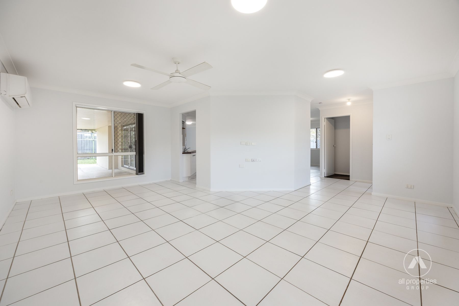 46 Cunningham Drive, Boronia Heights QLD 4124, Boronia Heights - Thumbnail 4