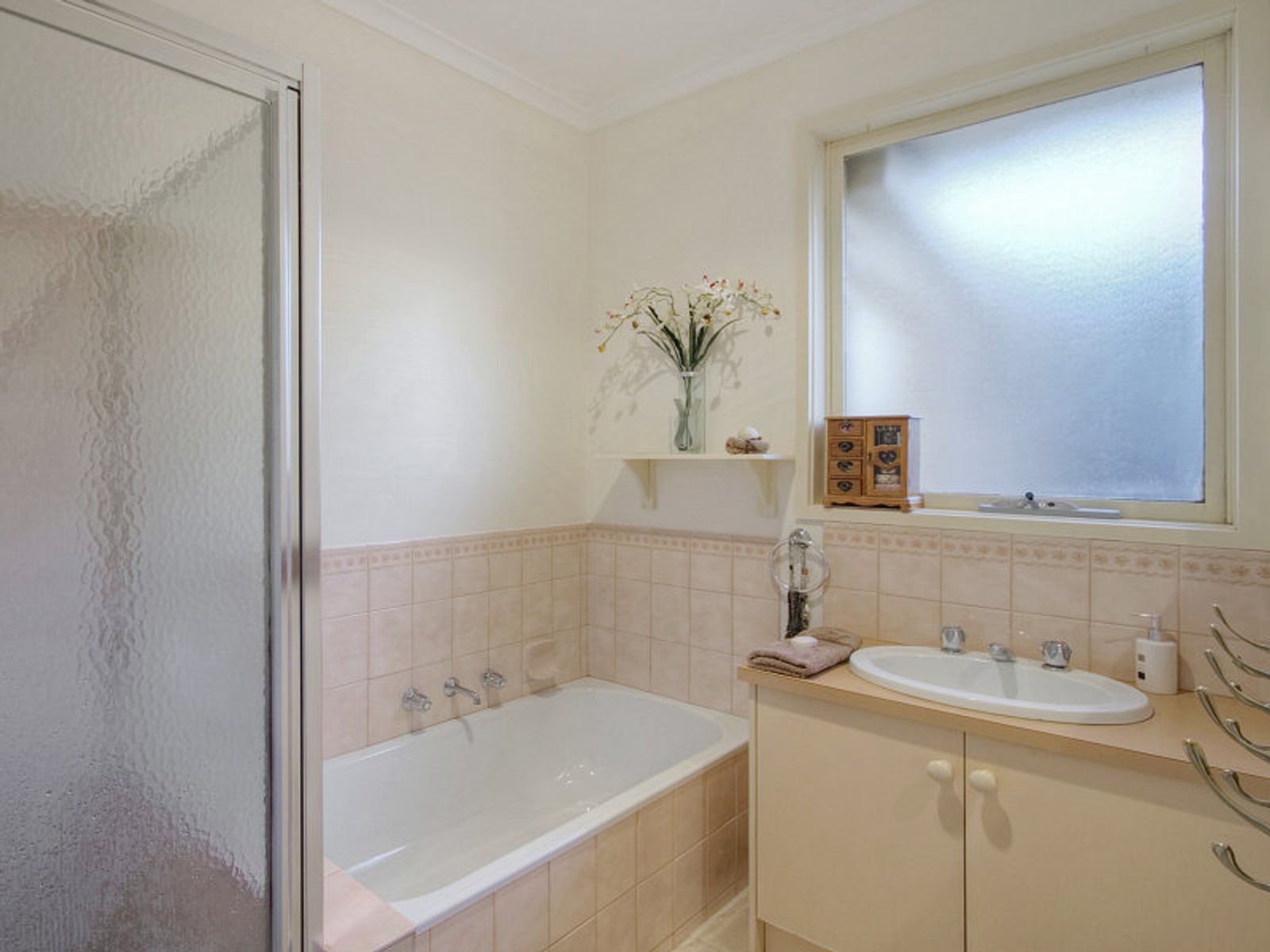 2/6 Sutherland Avenue, Aspendale Gardens, VIC 3195, Aspendale Gardens - Thumbnail 4
