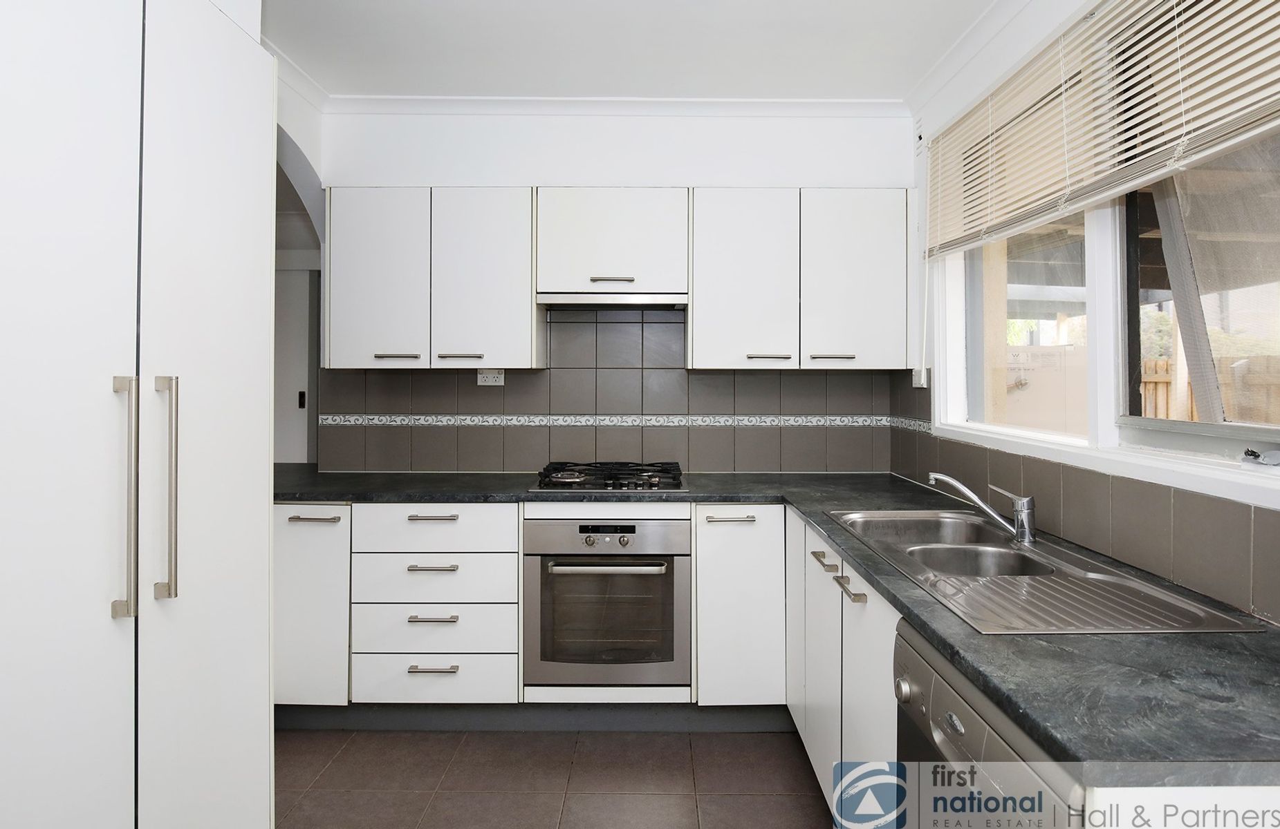 26 Darwin Street, Dandenong North VIC 3175, Dandenong North - Thumbnail 2