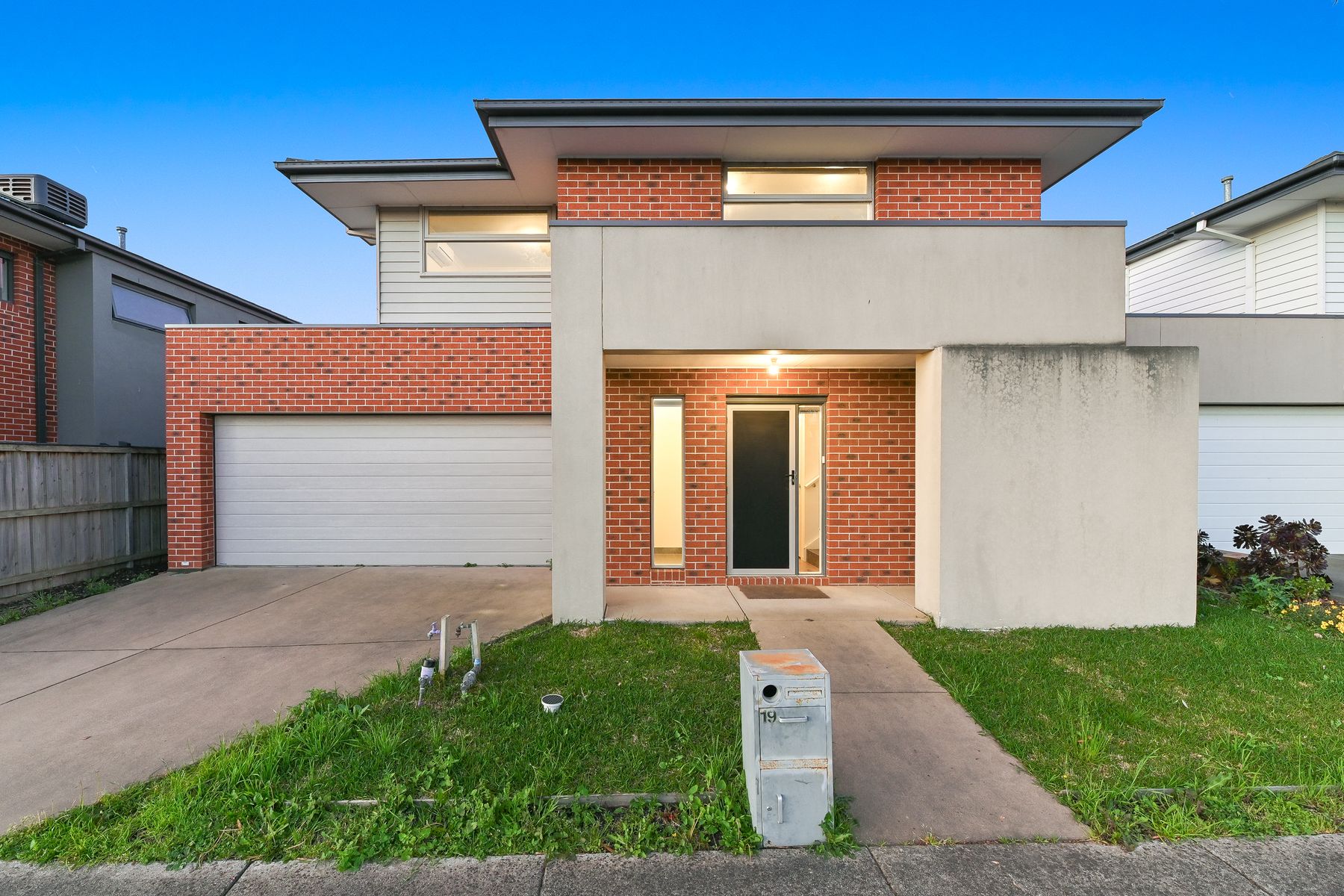 19 Elmtree Crescent, Clyde North, VIC 3978, Clyde North - Image 1