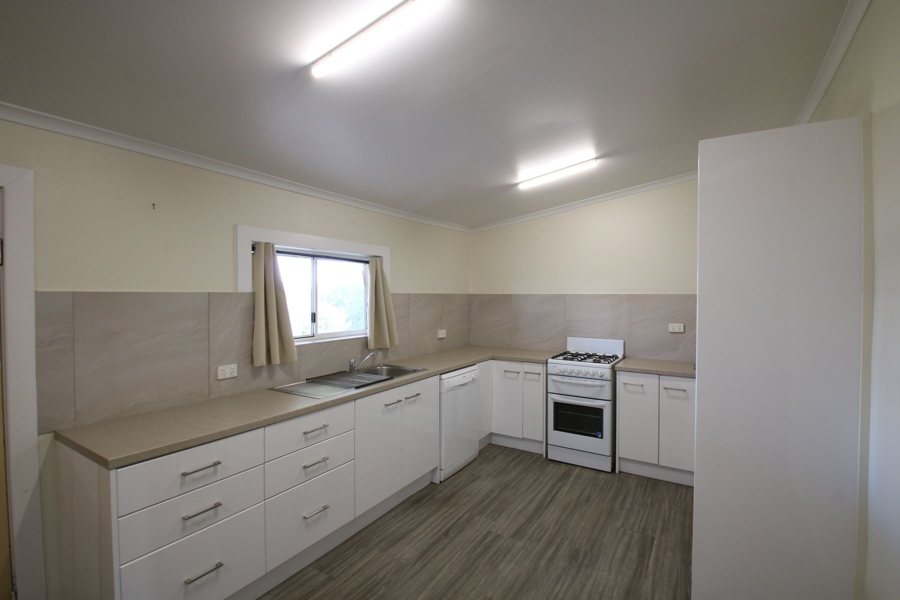 151 Piper Street, Broken Hill NSW 2880, Broken Hill - Thumbnail 6