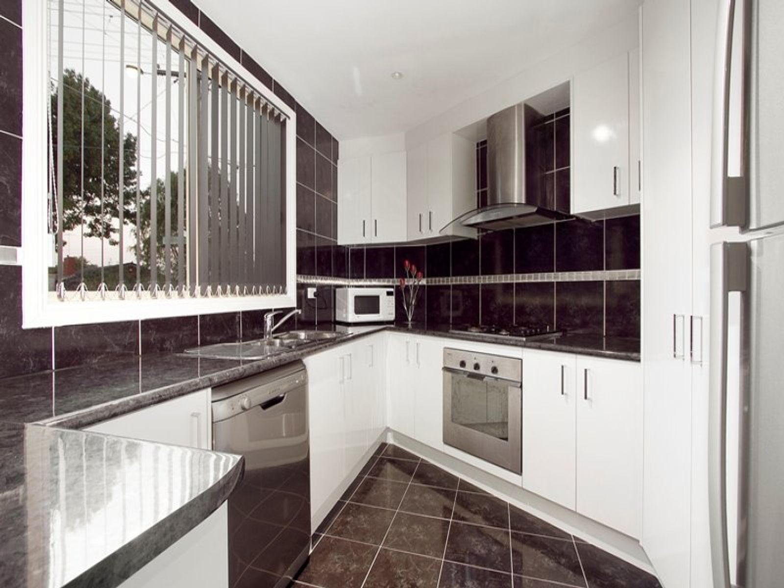 1/2 Nockolds Crescent, Noble Park, VIC 3174, Noble Park - Thumbnail 2