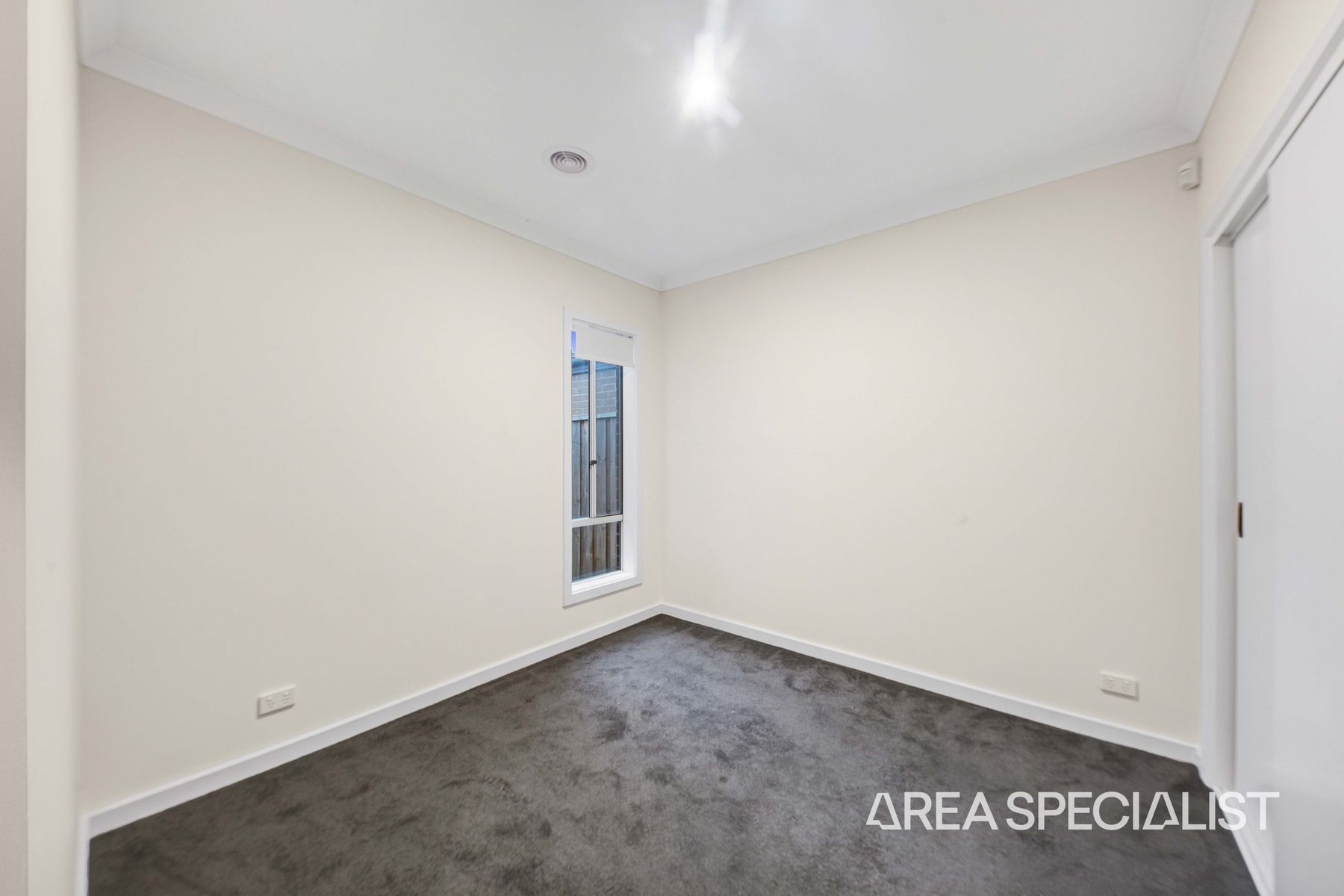 10 Samuel Road, Weir Views, Weir Views - Thumbnail 6