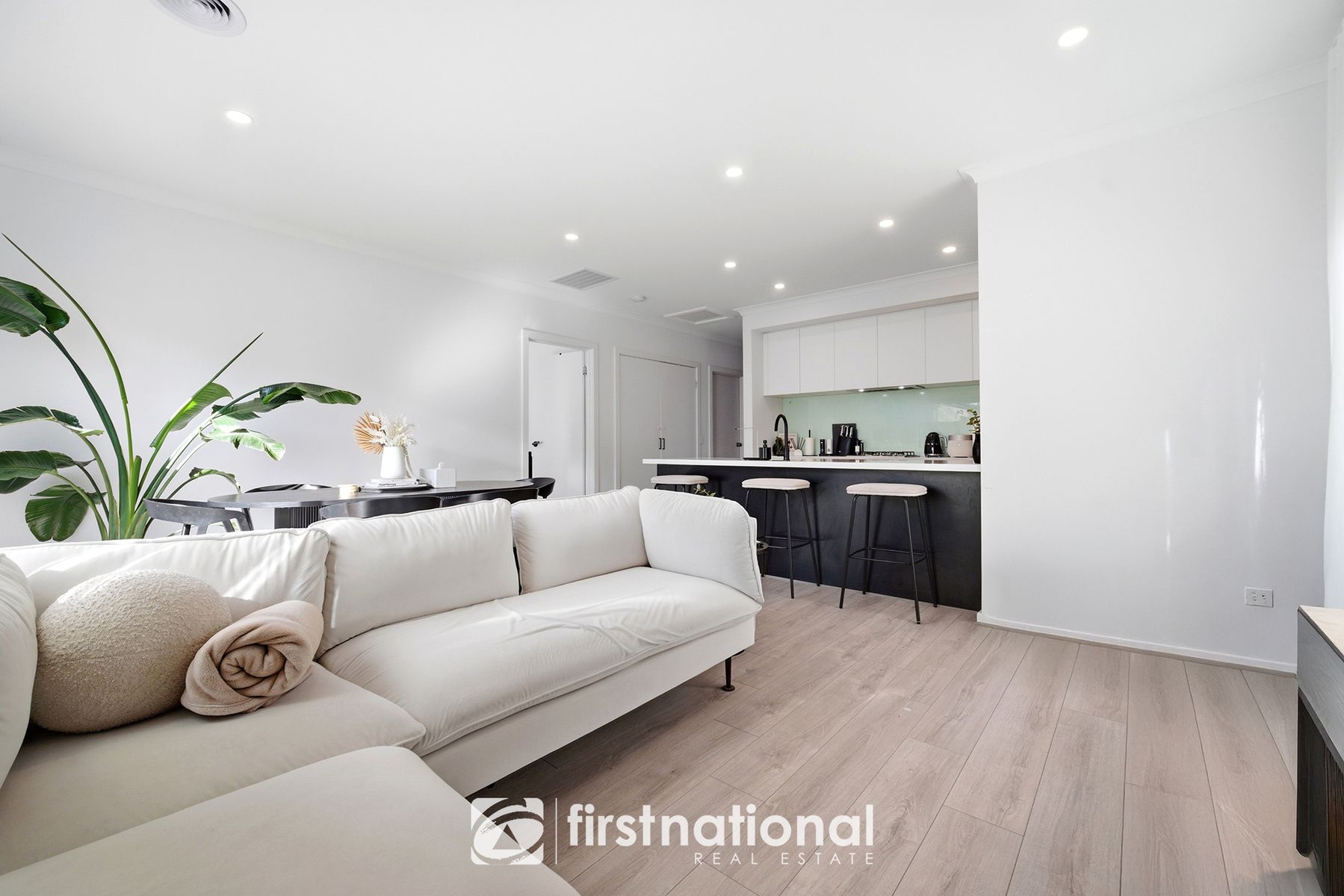 9 Yoho Road, Clyde VIC 3978, Clyde - Thumbnail 3