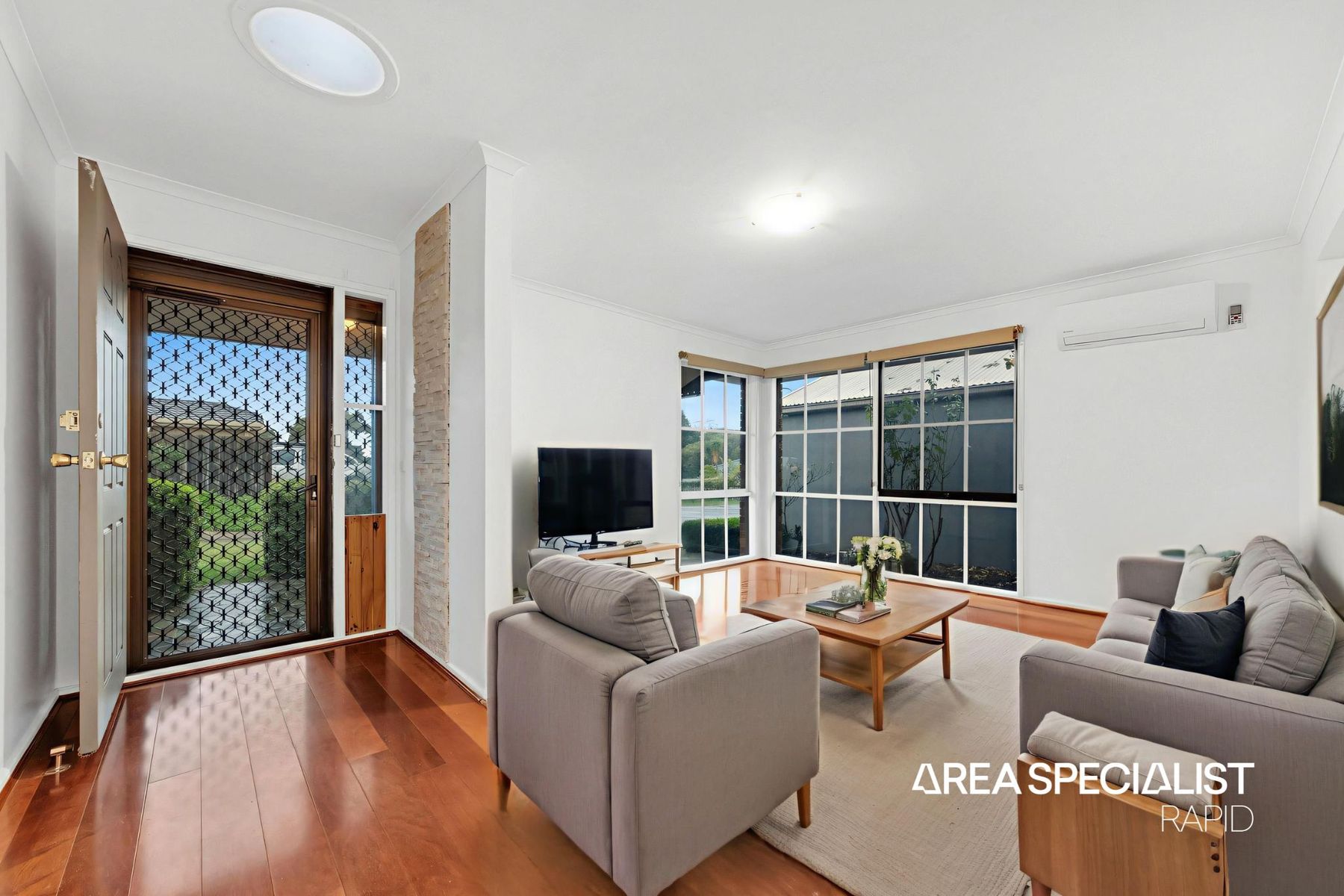 9 Ungarie Court, Hampton Park, Hampton Park - Thumbnail 3