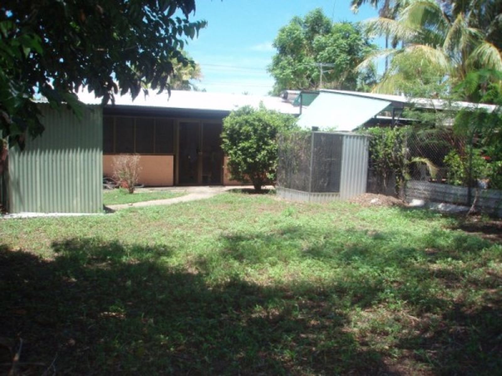 2/128 Dick Ward Drive, Coconut Grove NT 0810, Coconut Grove - Thumbnail 2