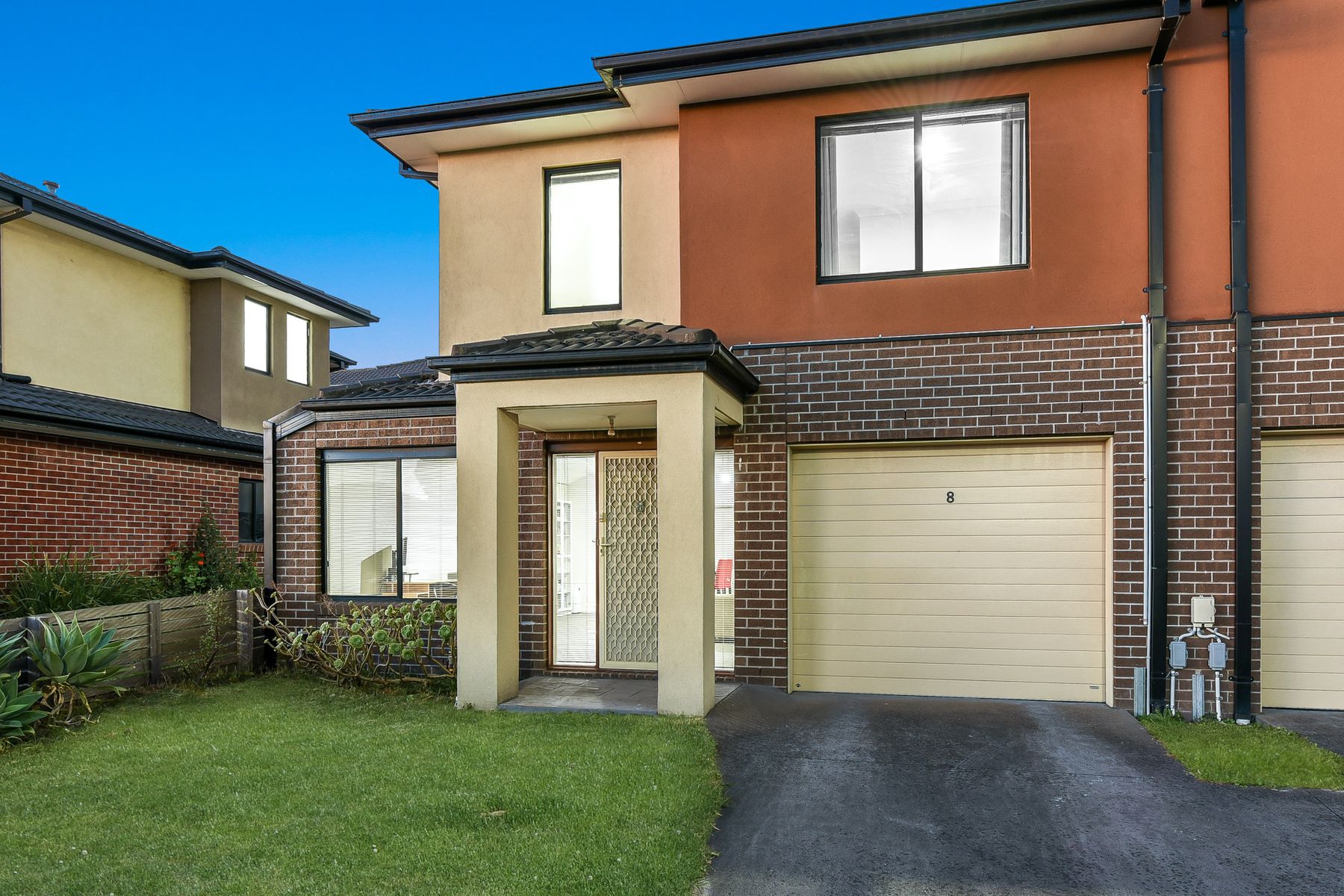 8/13, Noble Park - Thumbnail 3