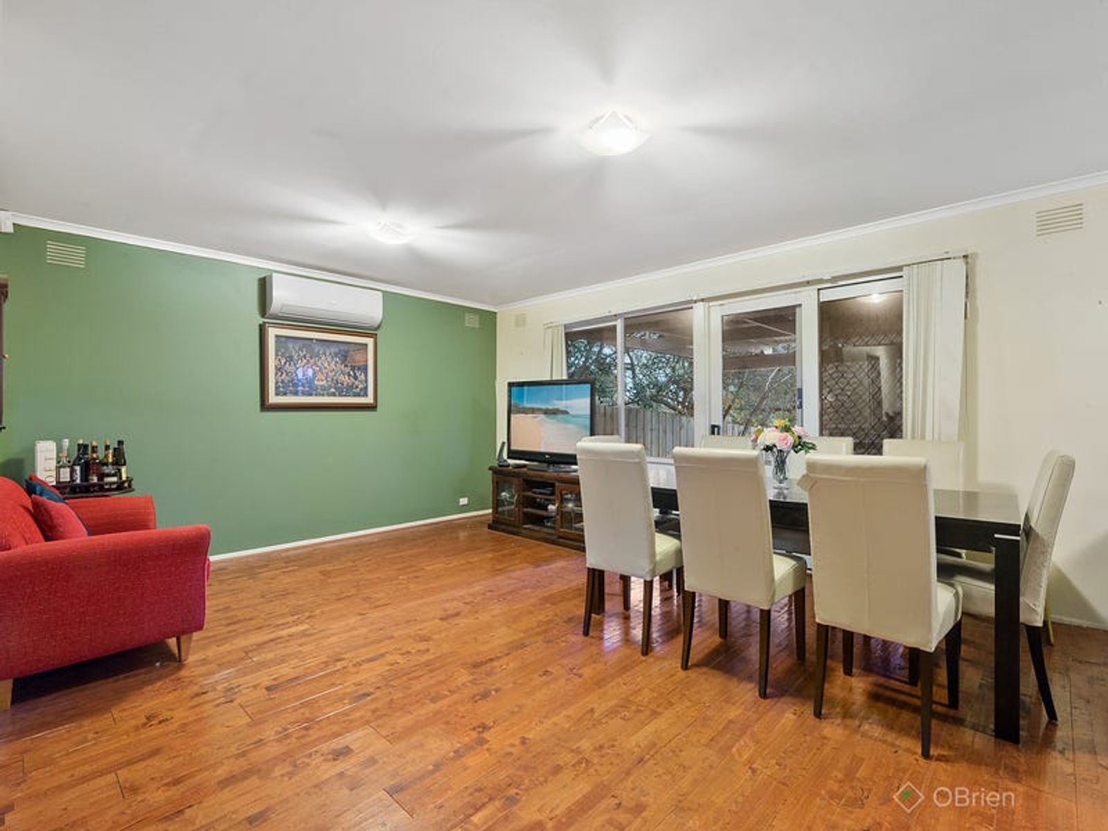 19 Monteith Crescent, Endeavour Hills, VIC 3802, Endeavour Hills - Thumbnail 3