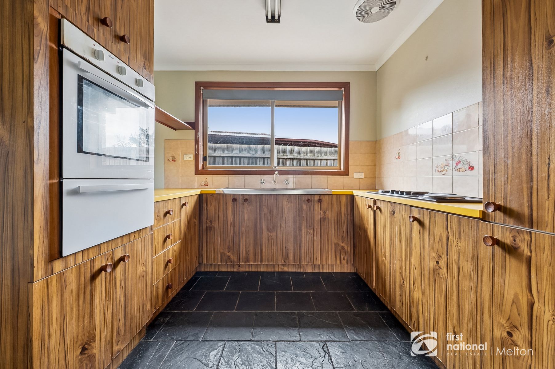 22 Cassia Road, Melton VIC 3337, Melton - Thumbnail 4