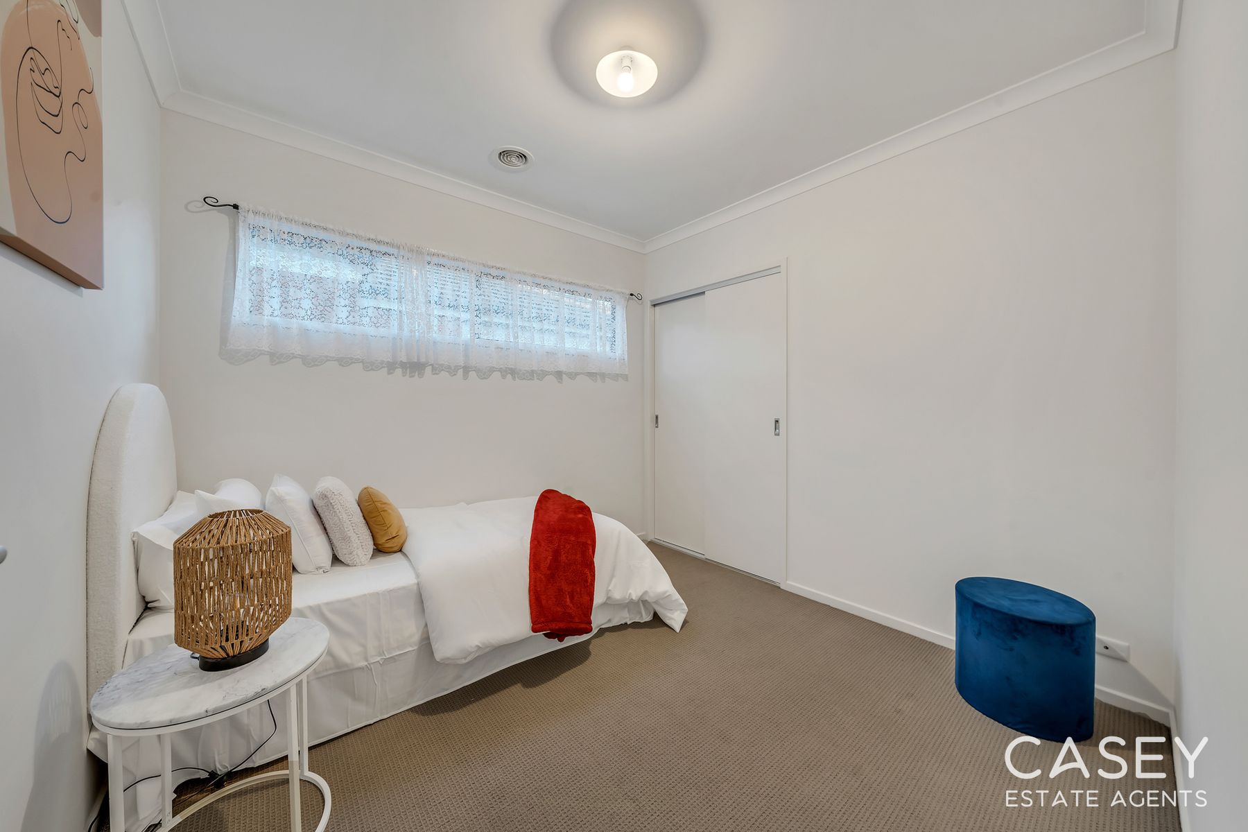 27 Eminence Drive, Cranbourne West - Thumbnail 6