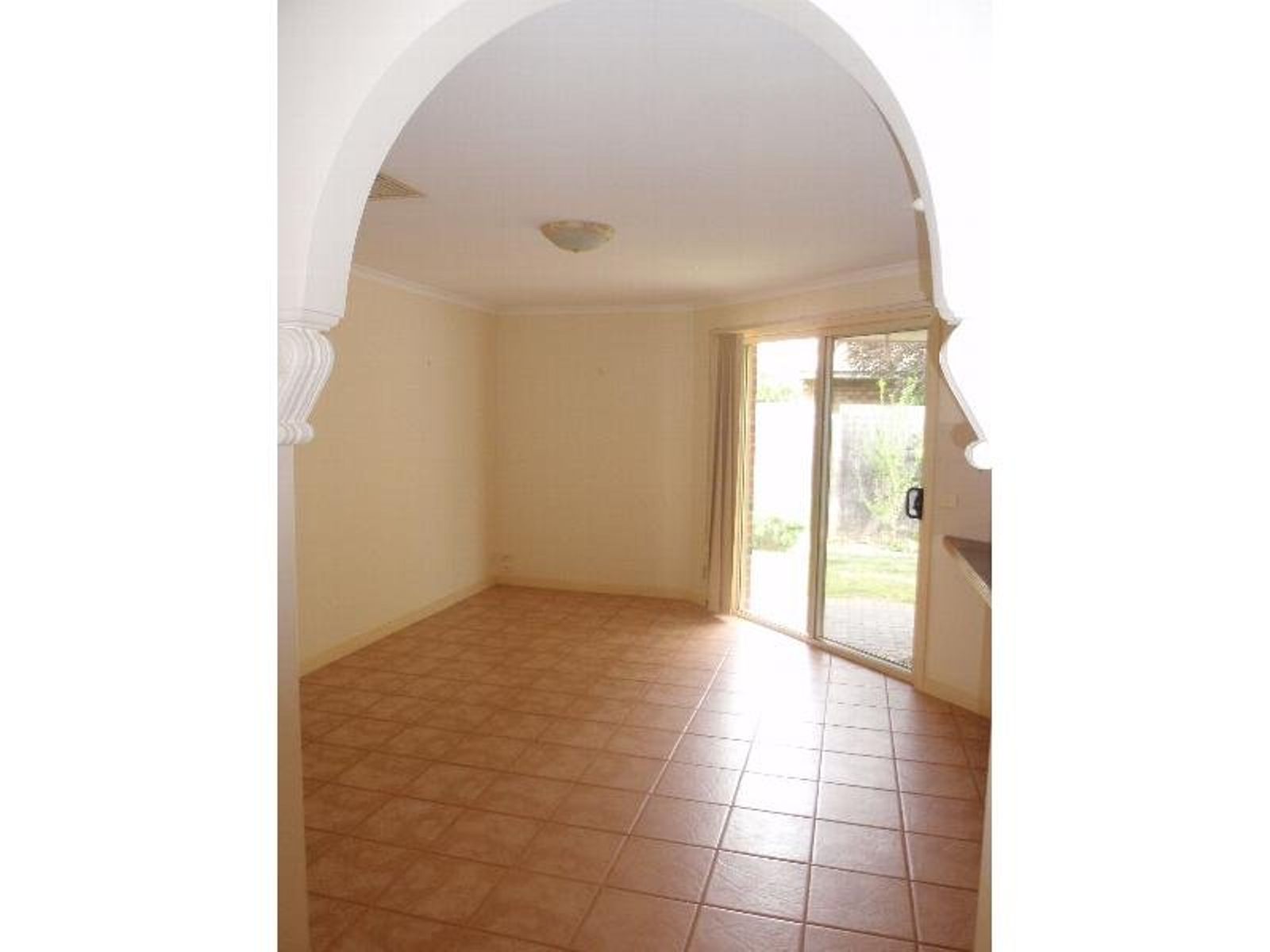 3/295 Cureton Avenue, Mildura - Thumbnail 4
