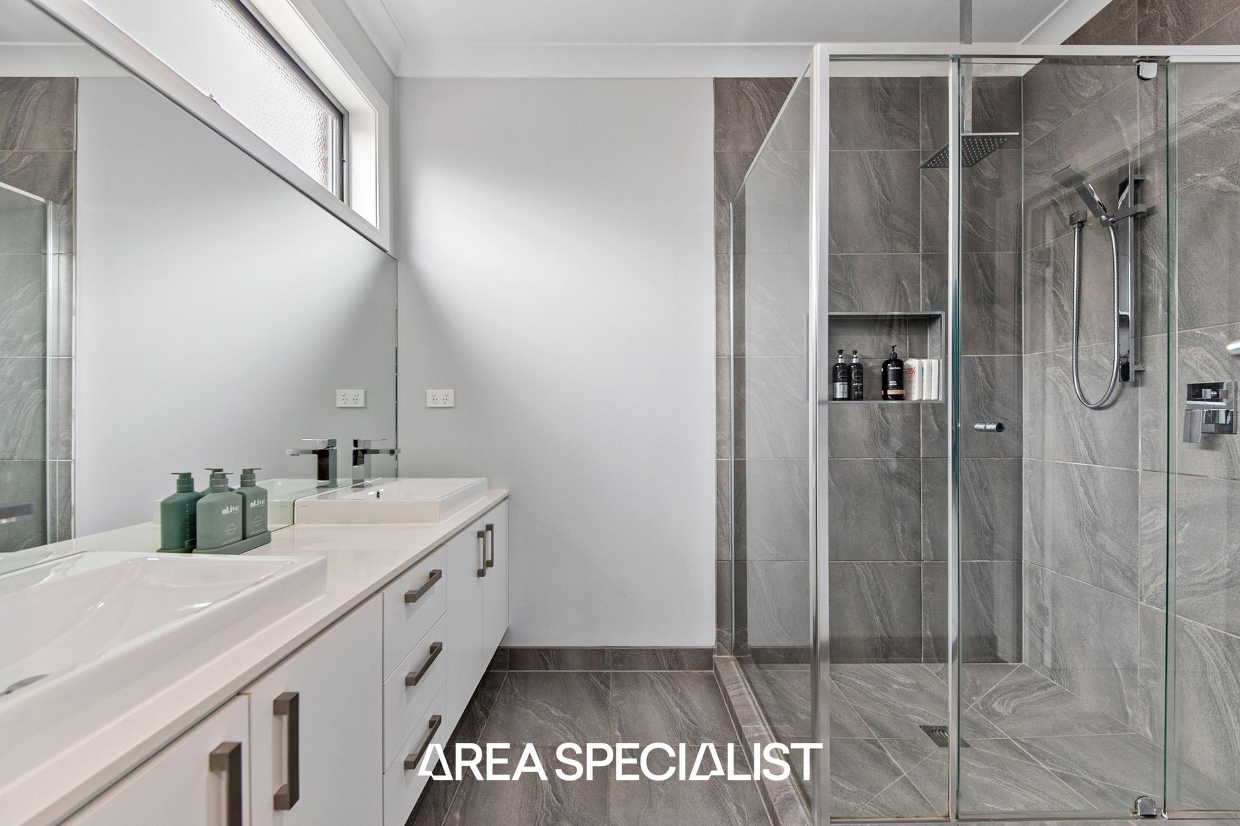 11 Renam Street, Pakenham, VIC 3810, Pakenham - Thumbnail 7