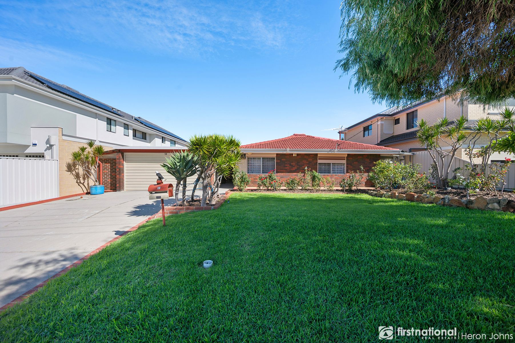 13 Hogarth Way, Bateman WA 6150, Bateman - Image 1