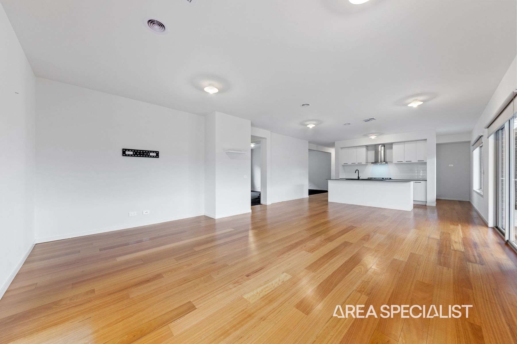 14 Davallia Crescent, Drouin, VIC 3818, Drouin - Thumbnail 4