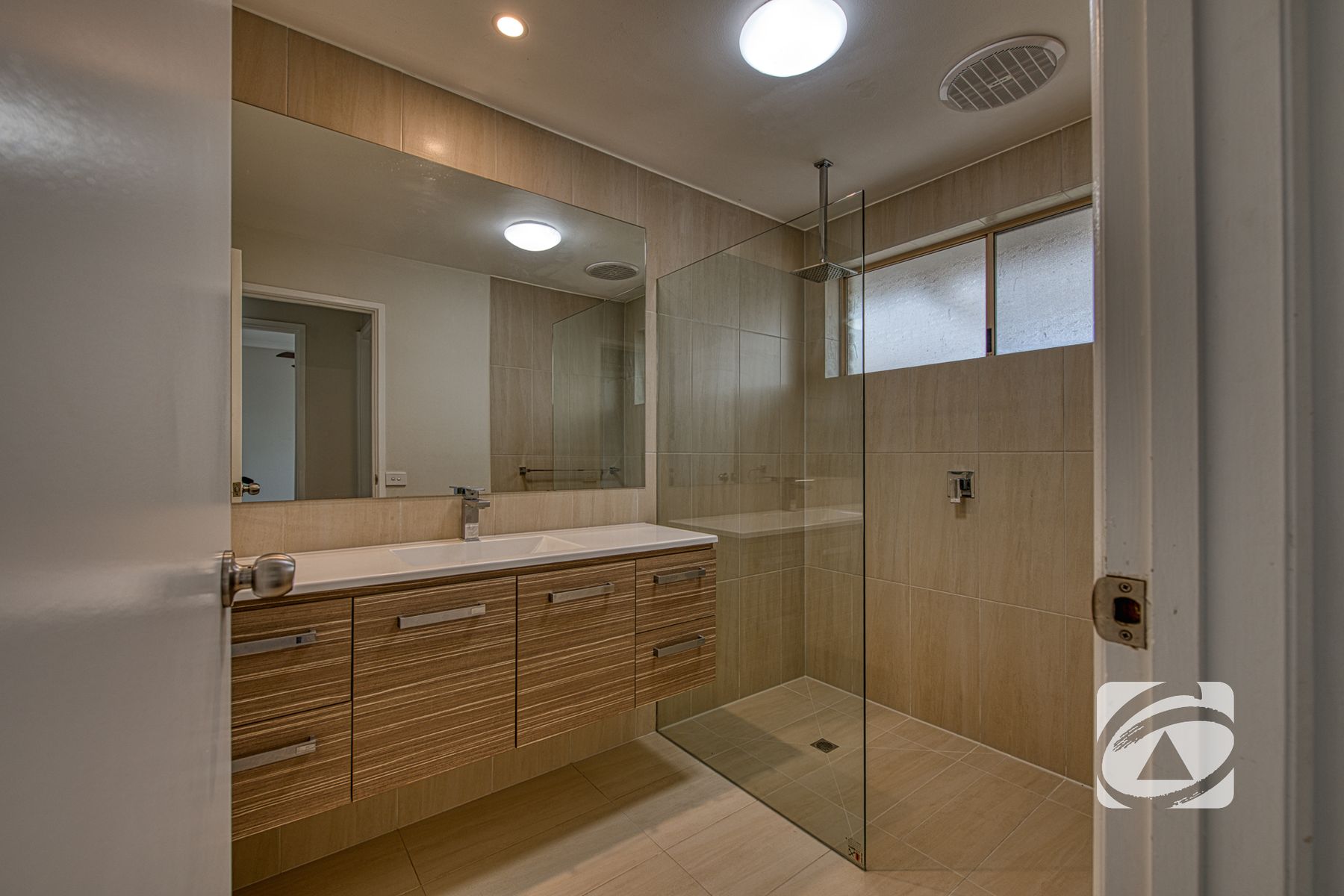 2 Topaz Place, Narre Warren VIC 3805, Narre Warren - Thumbnail 8